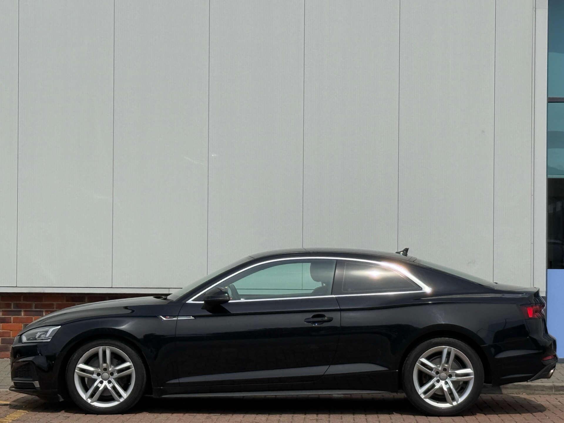 Audi A5 view 8