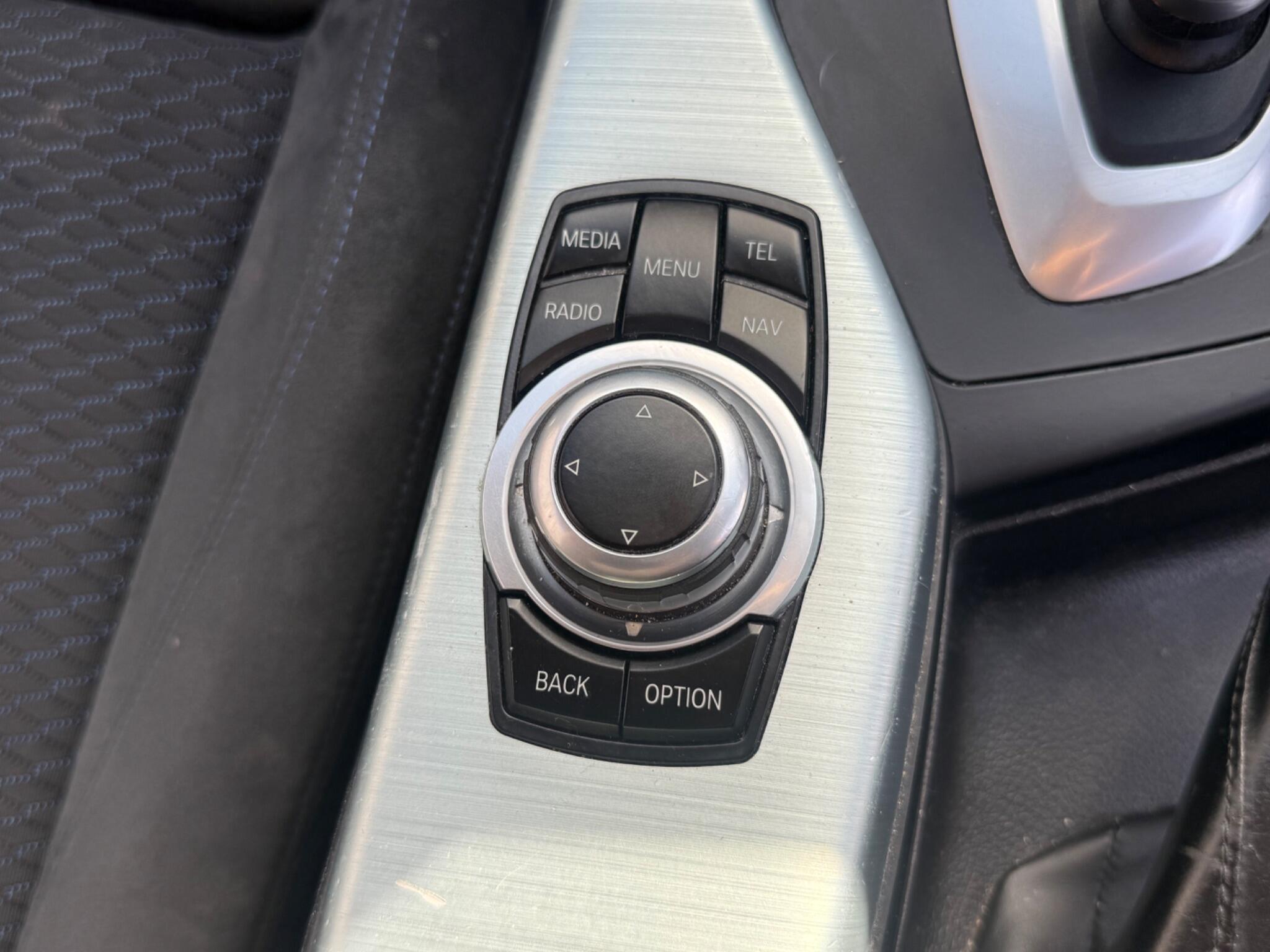 BMW 2 Series view 25