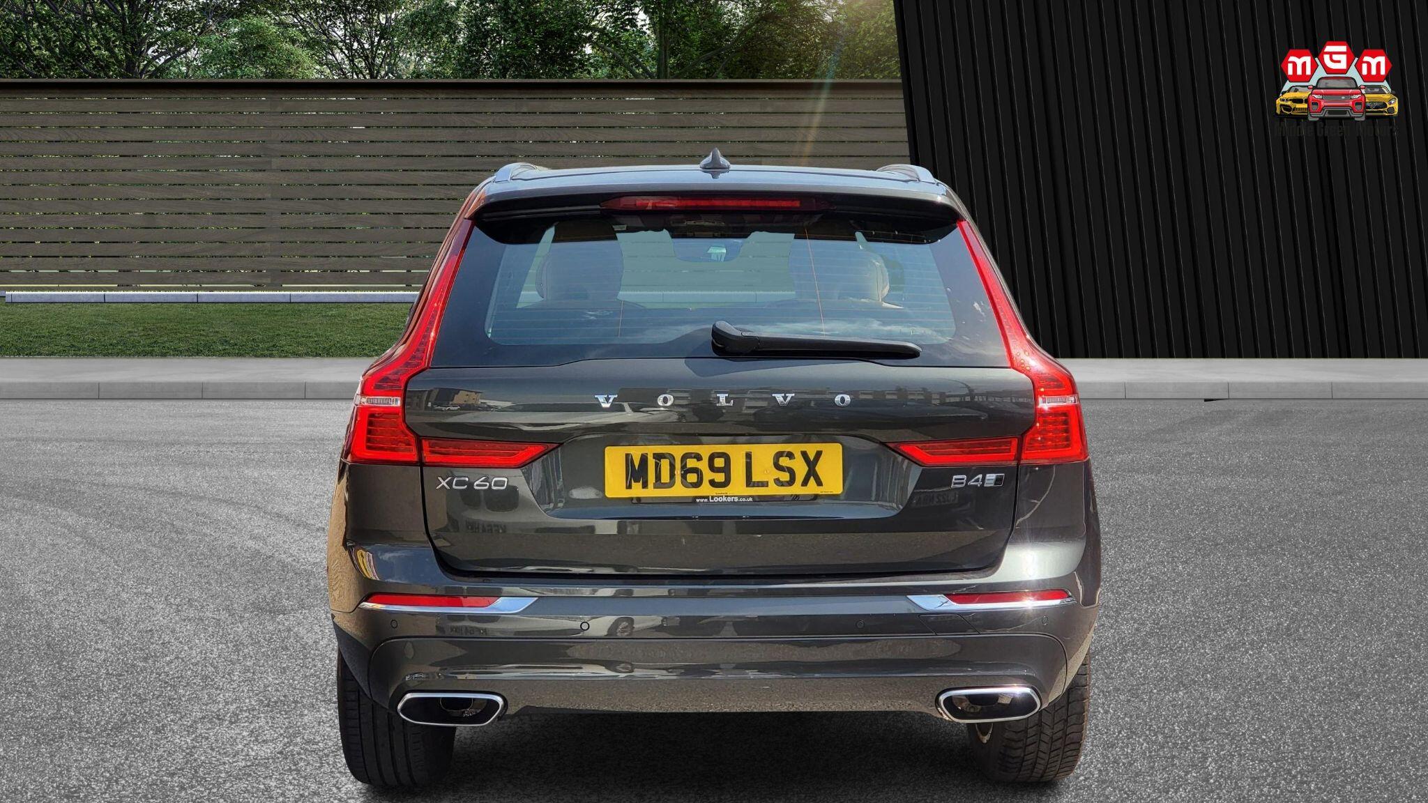 Volvo XC60 view 18