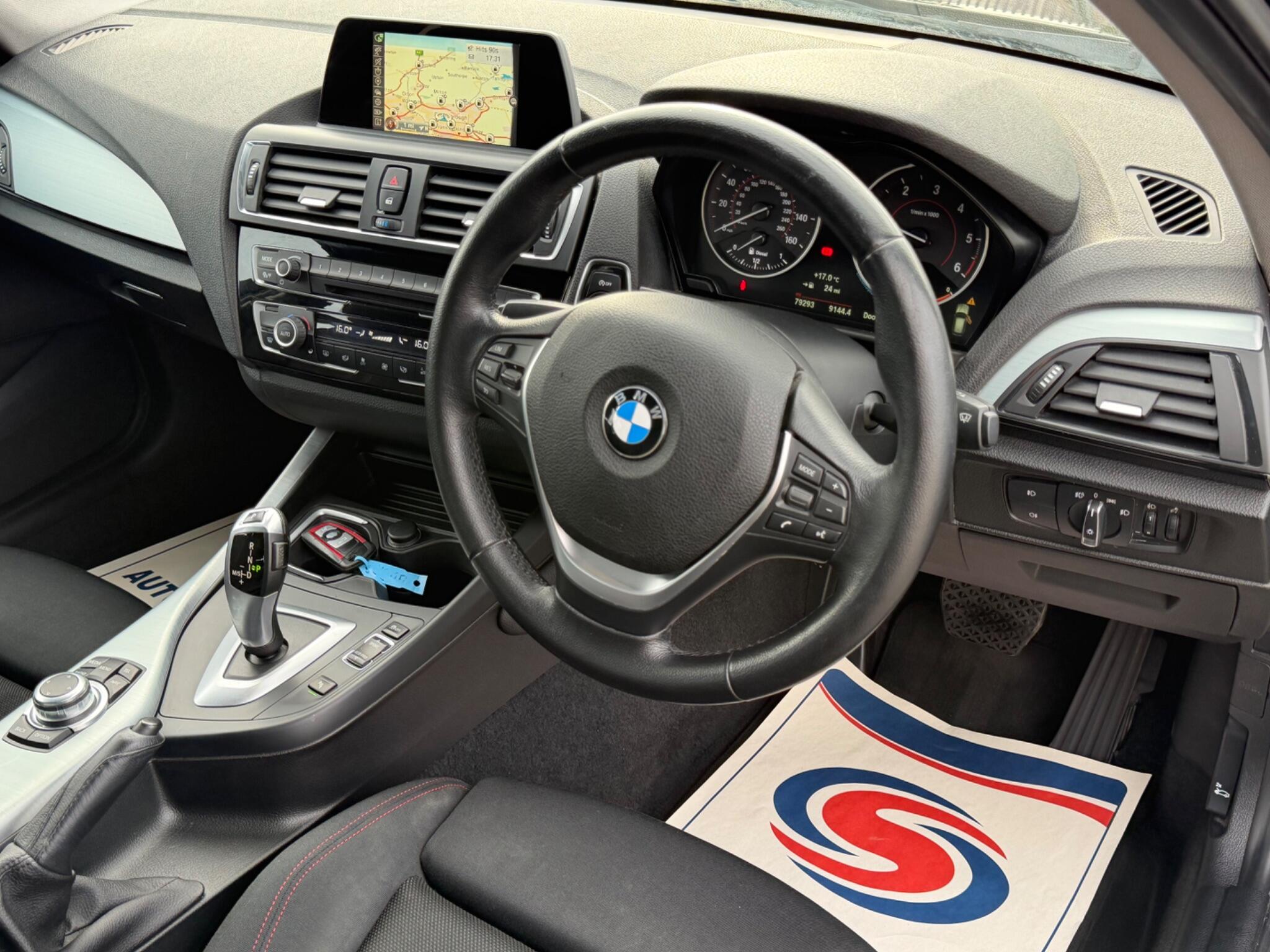 BMW 1 Series view 32