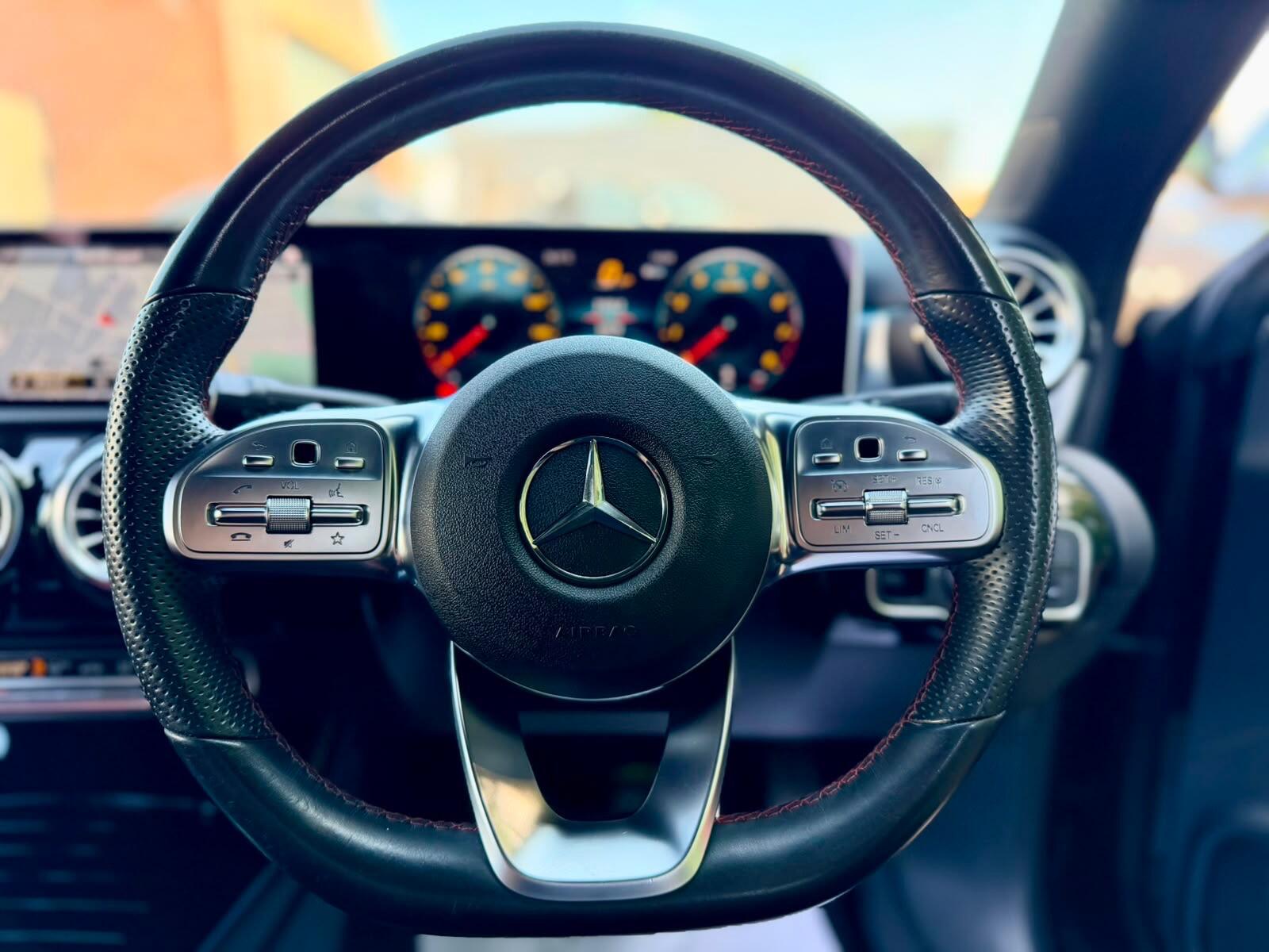 Mercedes-Benz Cla view 16