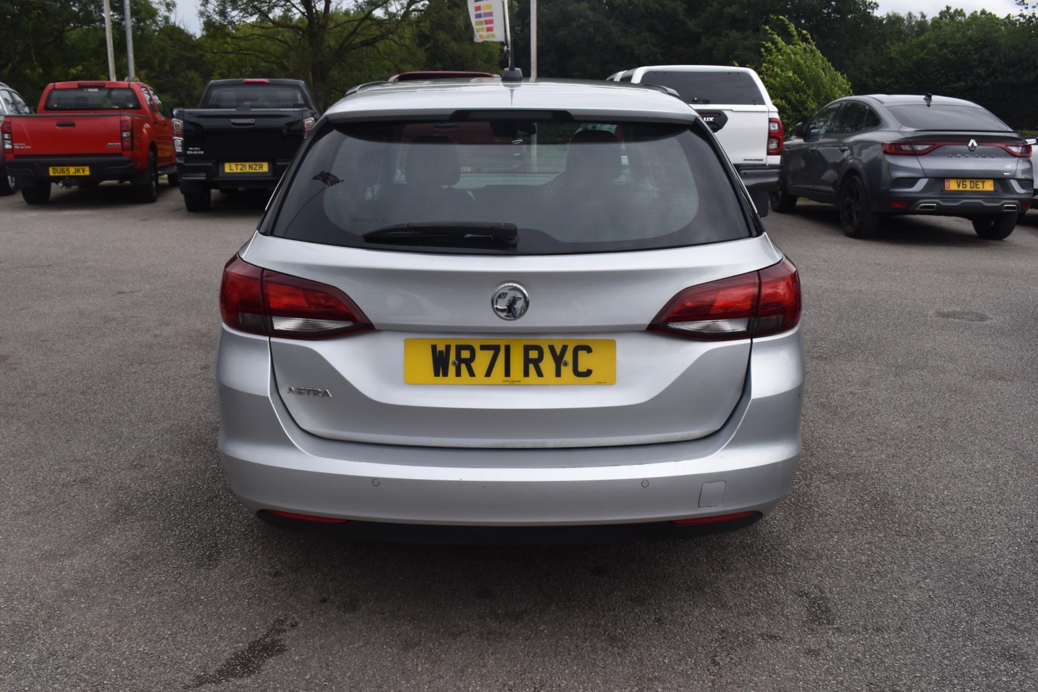Astra - 1.2 Turbo Business Edition Nav Sports Tourer Euro 6 (s/s) 5dr - Image 8