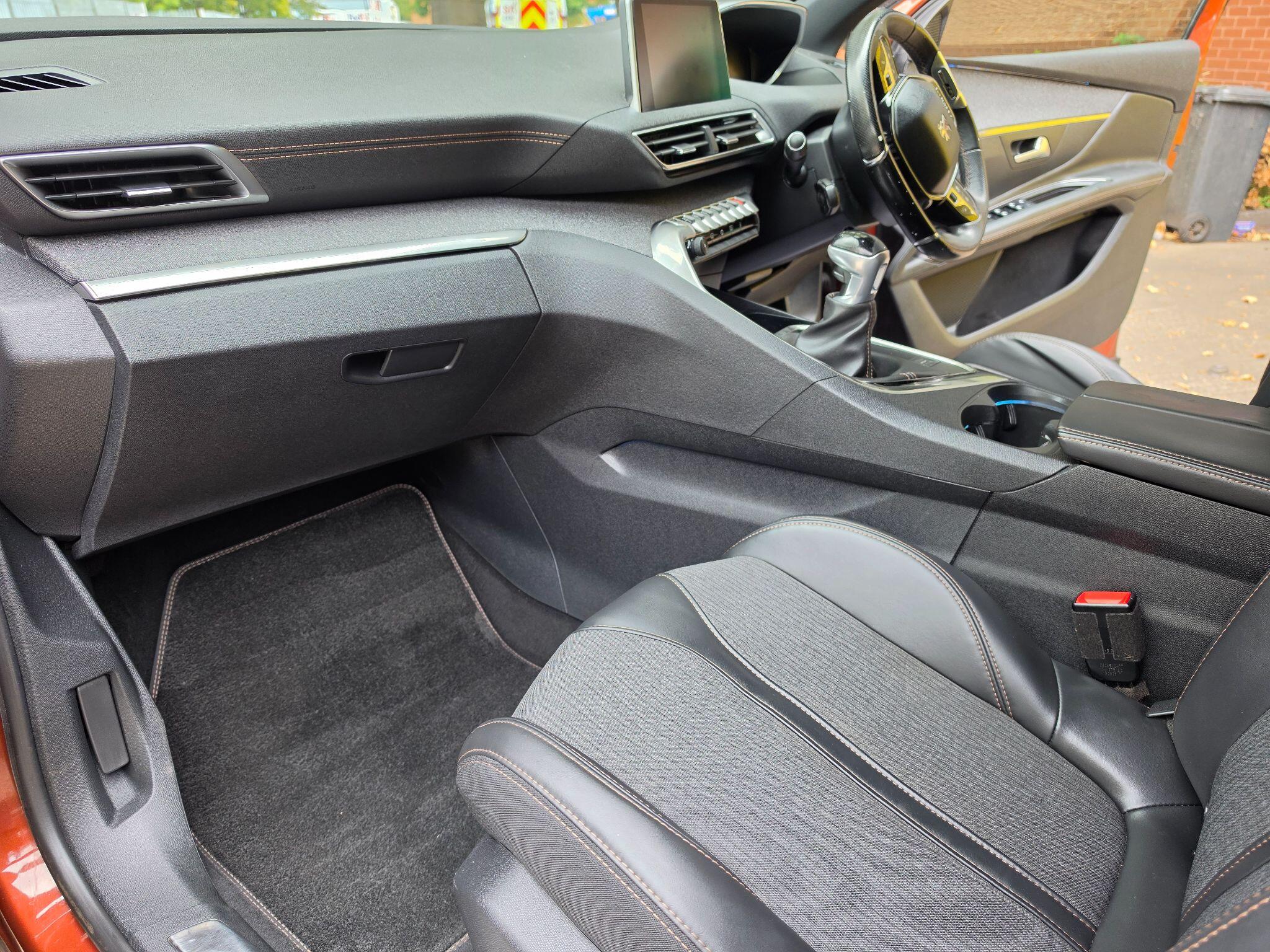 Peugeot 3008 view 26