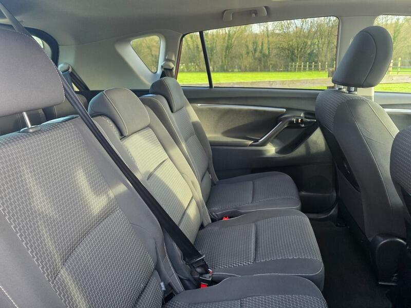 2014 Toyota Verso image 19