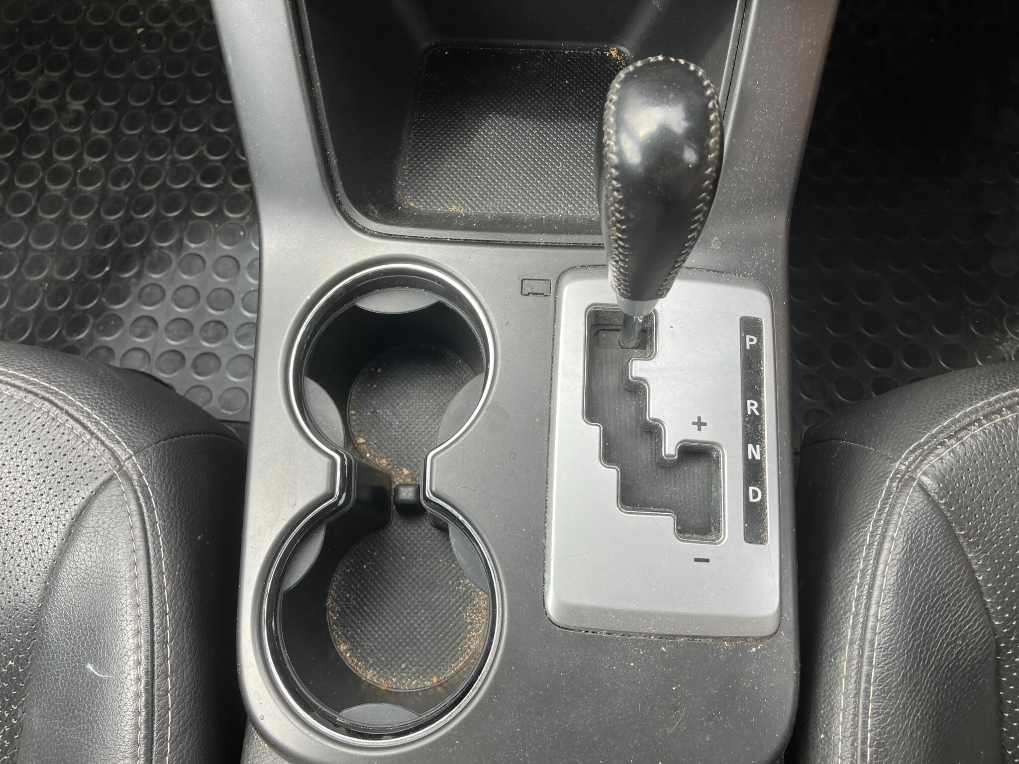 Kia Sorento view 16