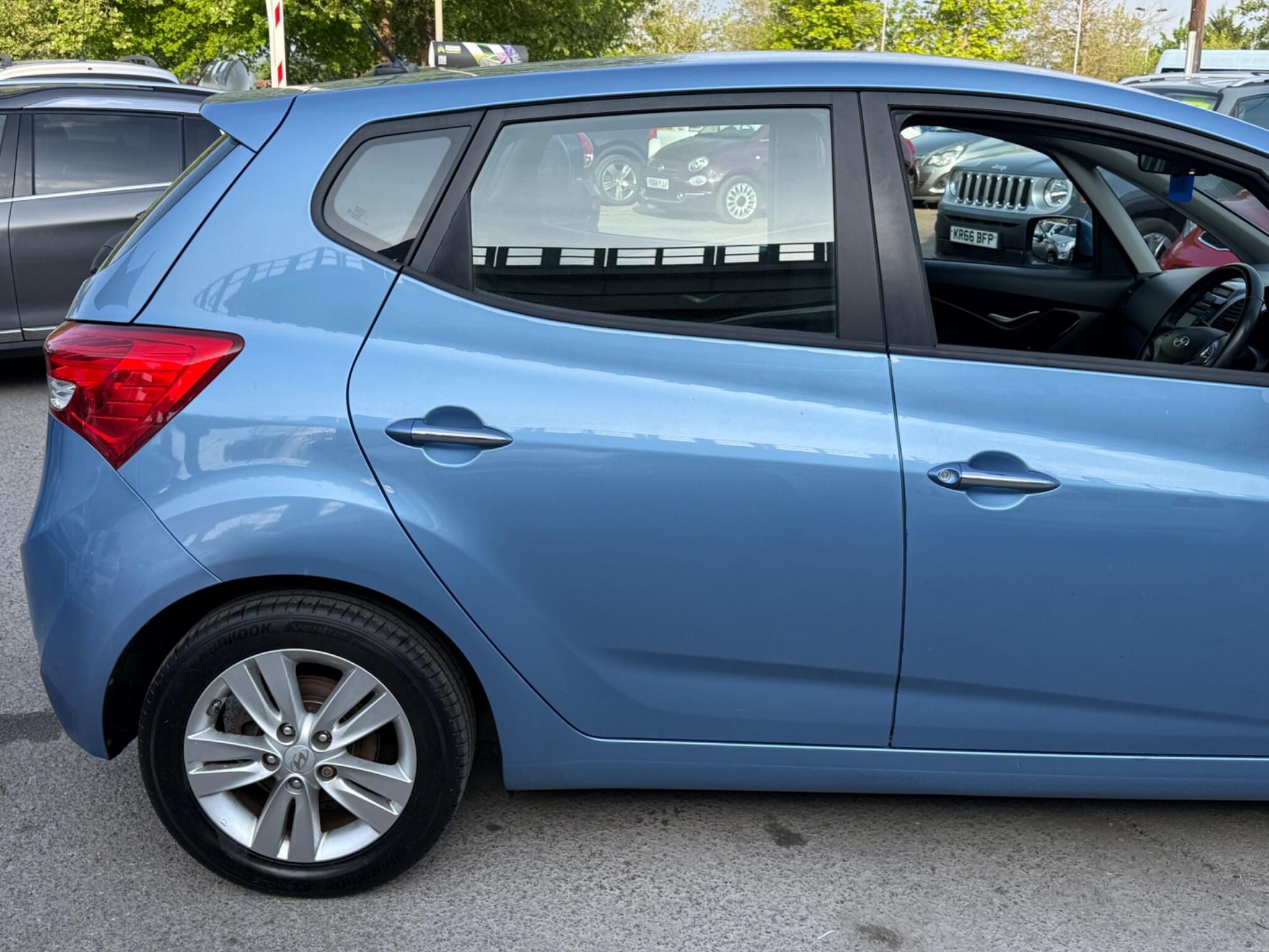 Hyundai ix20 - Image 22