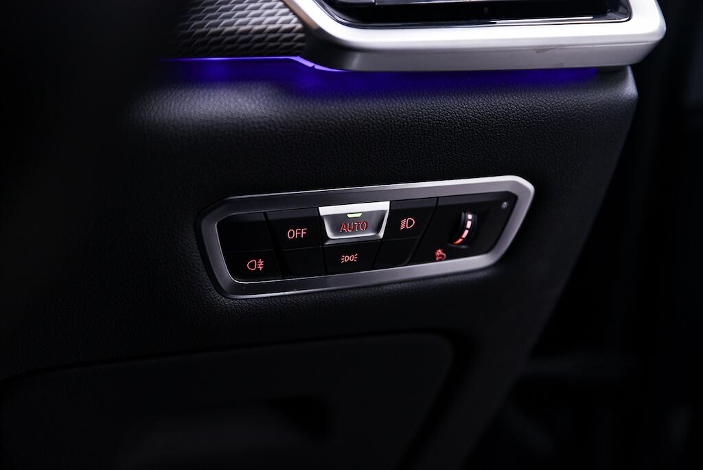 BMW X5 view 27