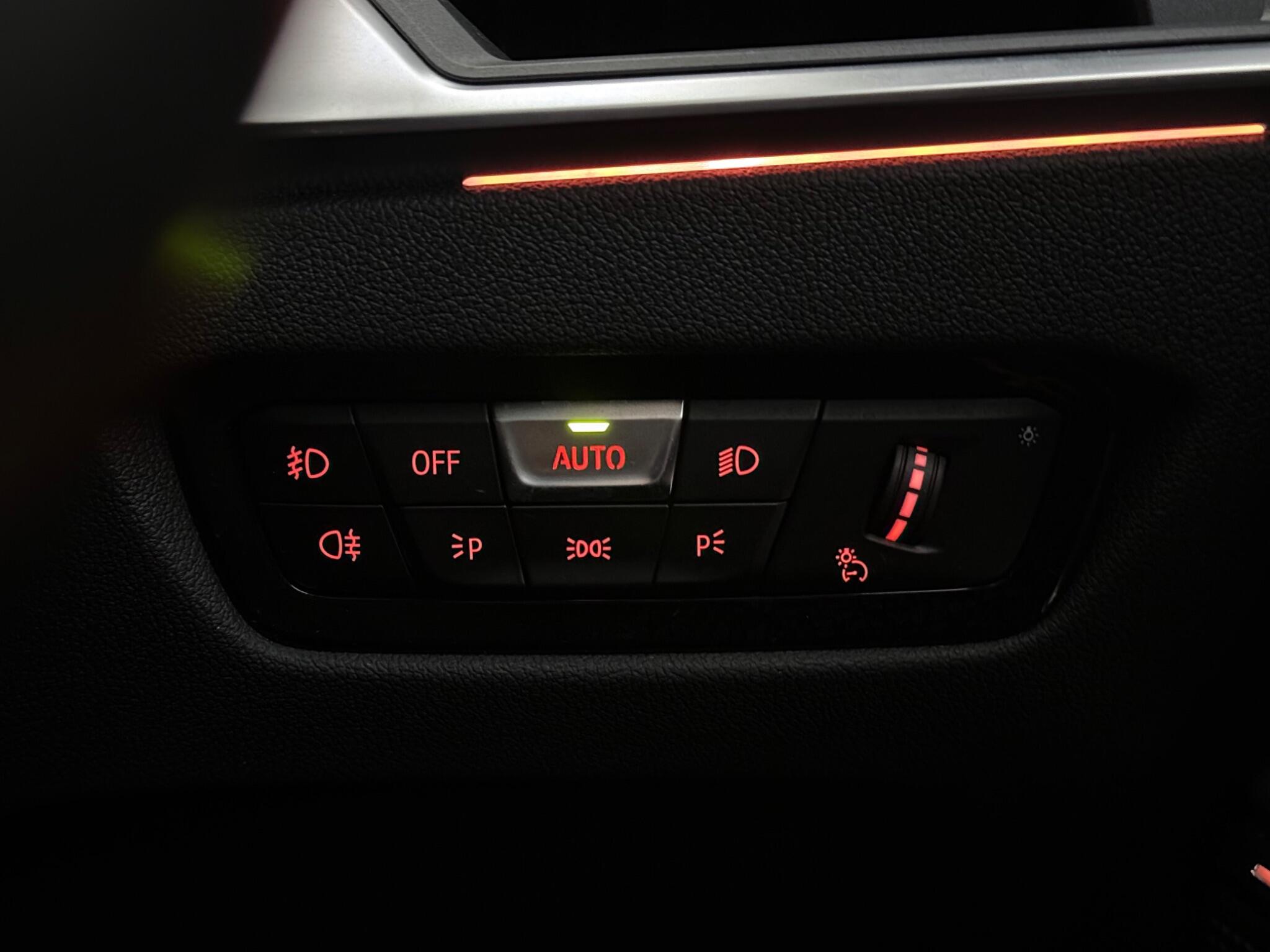 BMW 3 Series view 23