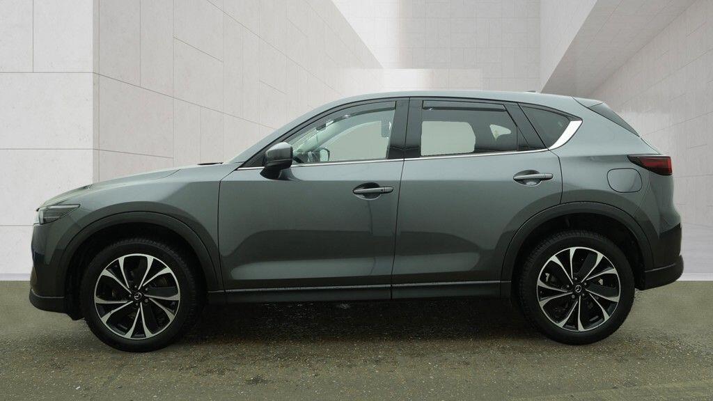 Mazda CX-5 view 8
