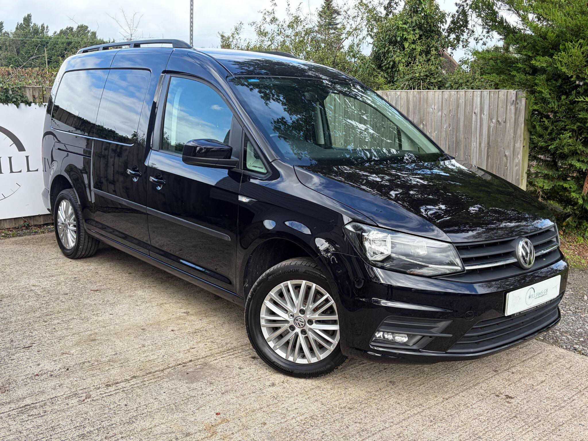 2019 Volkswagen Caddy Maxi Life in Black for sale