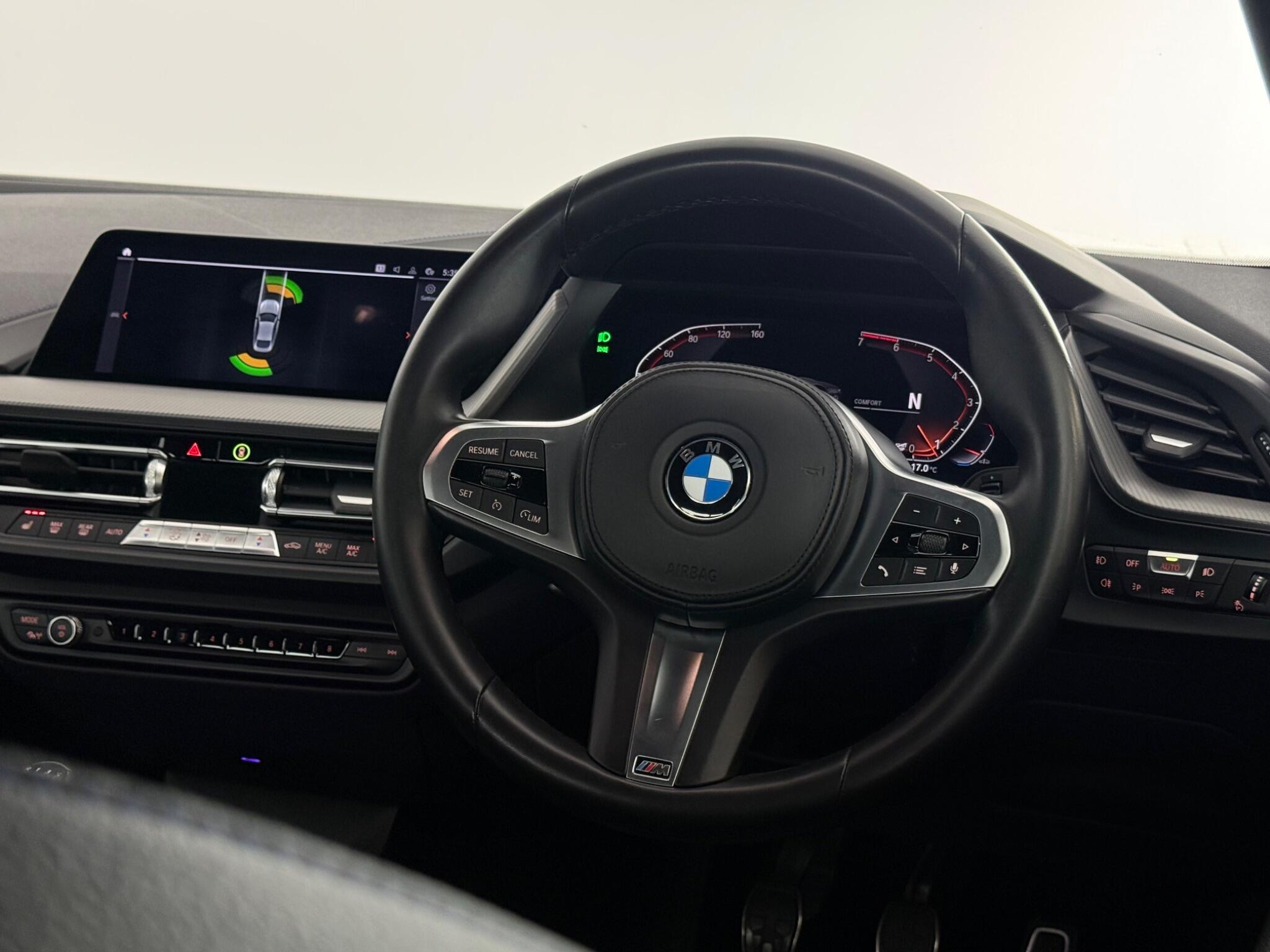 BMW 2 Series view 12