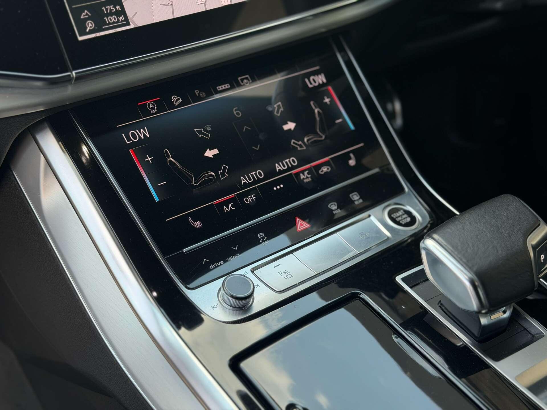Audi Q8 view 19