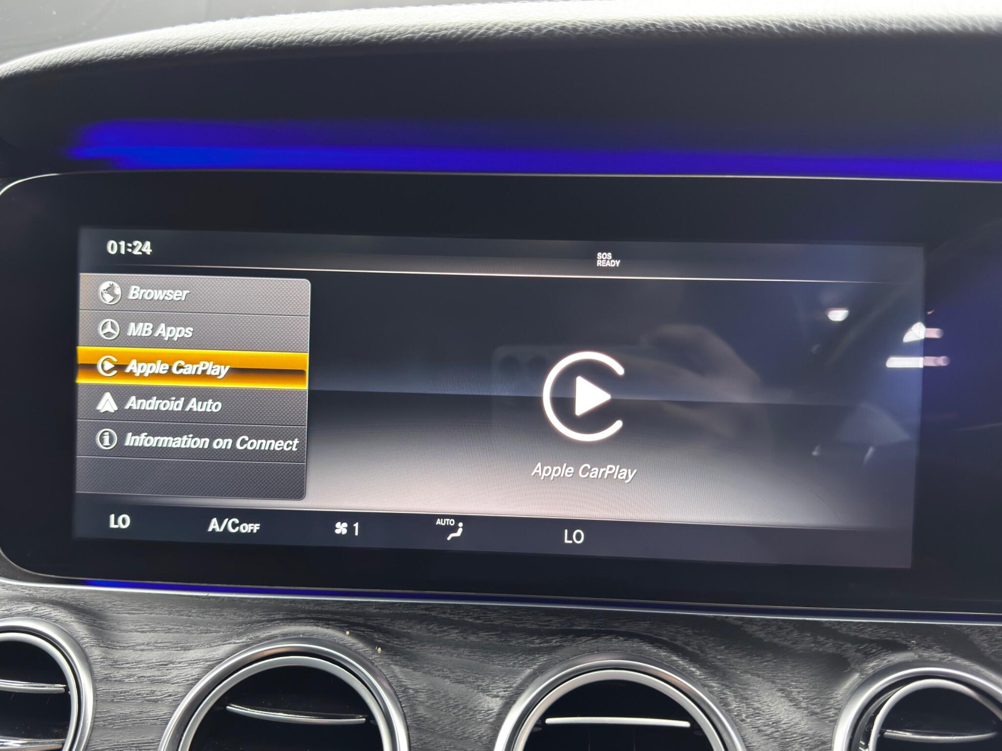 Mercedes-Benz E-Class view 36