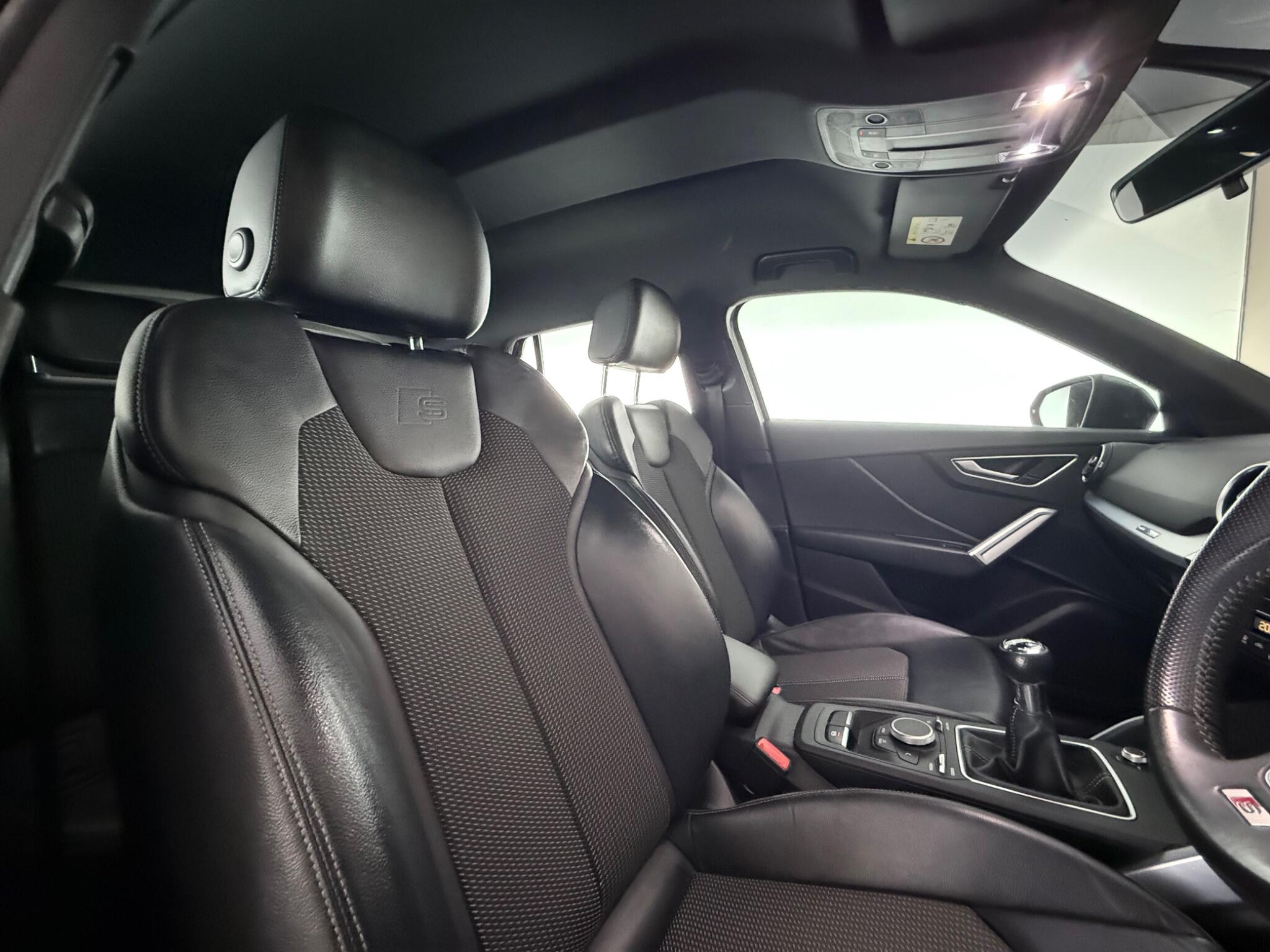 Audi Q2 view 31