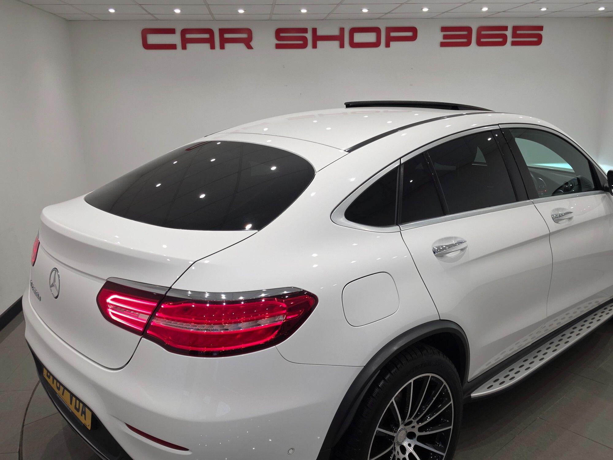 Mercedes-Benz GLC view 62