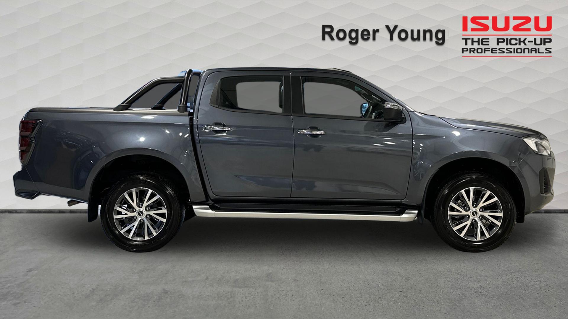 Isuzu D-Max view 5