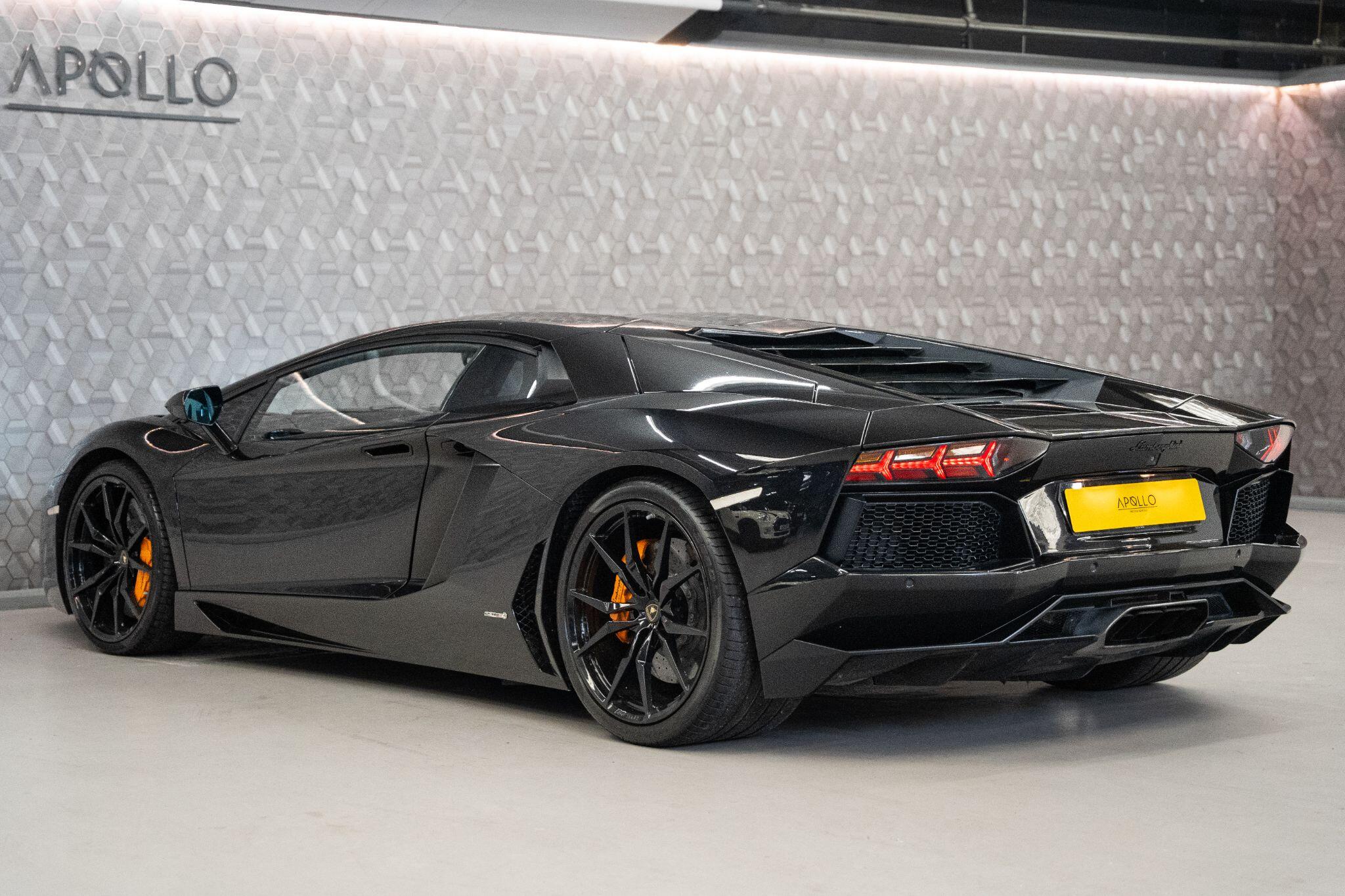 Lamborghini Aventador view 8