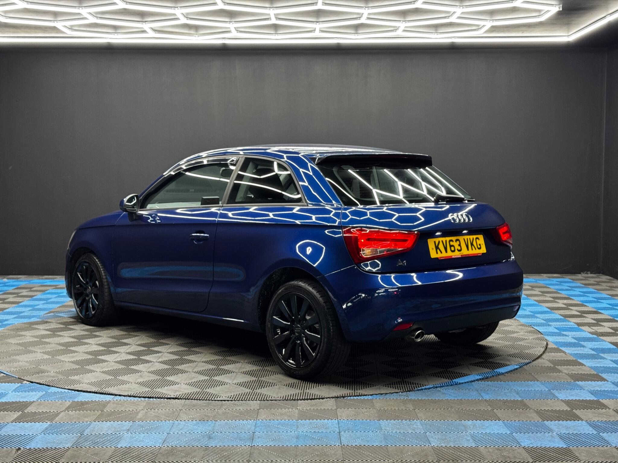 Audi A1 view 7