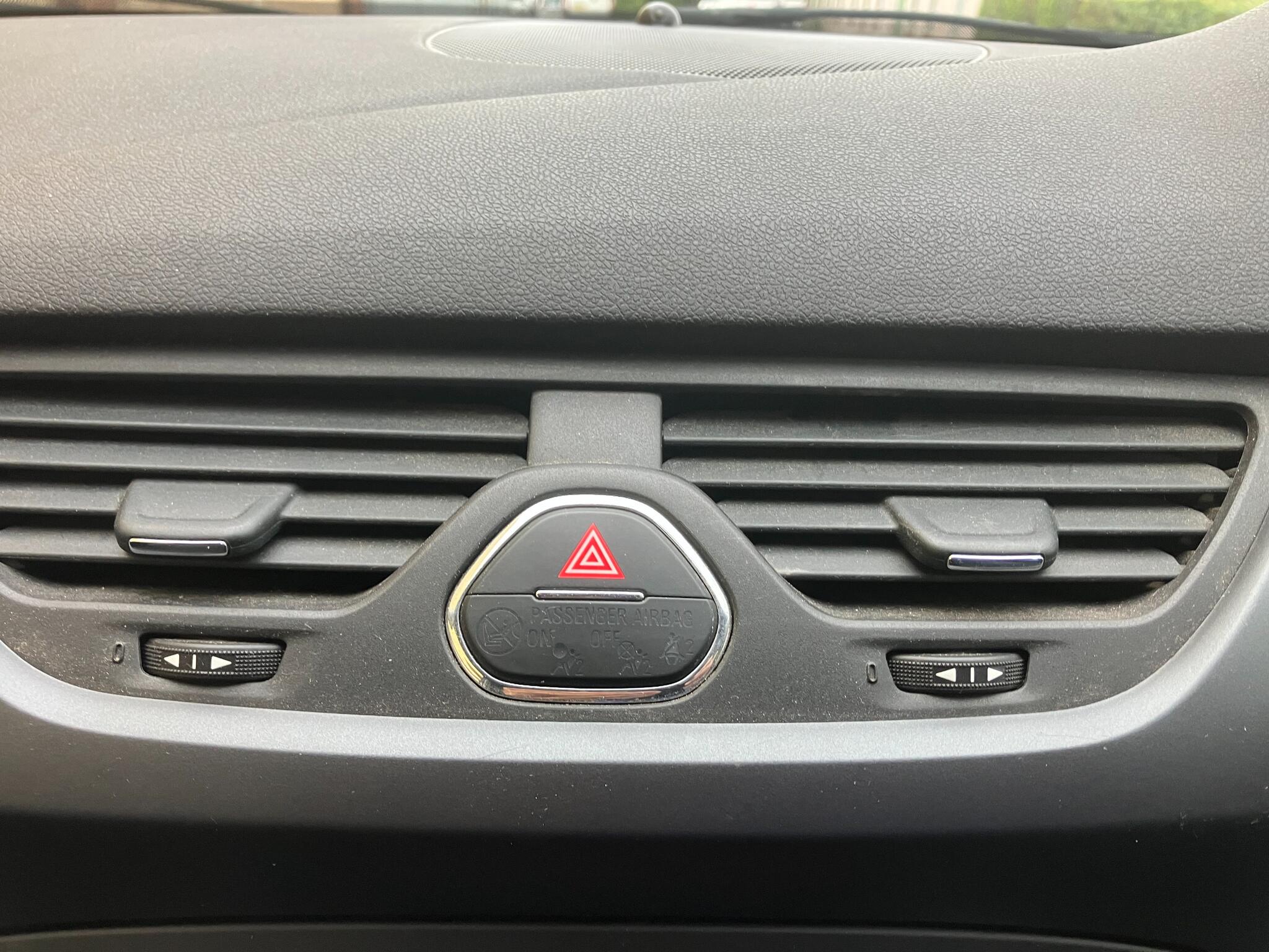 Vauxhall Corsa Van view 11