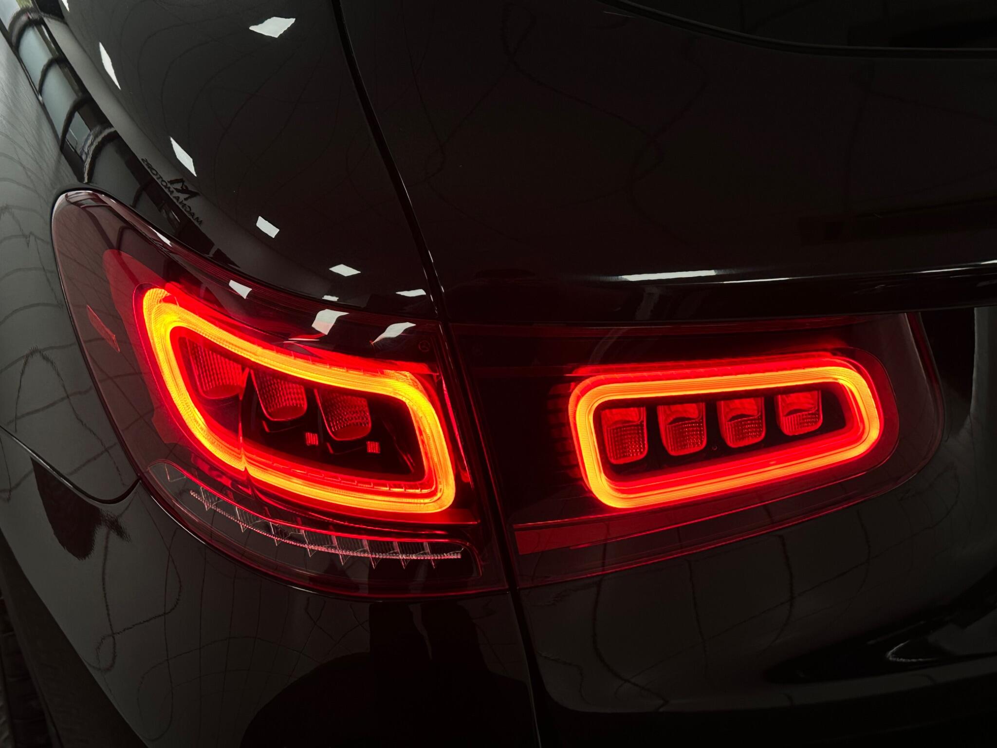 Mercedes-Benz GLC view 42