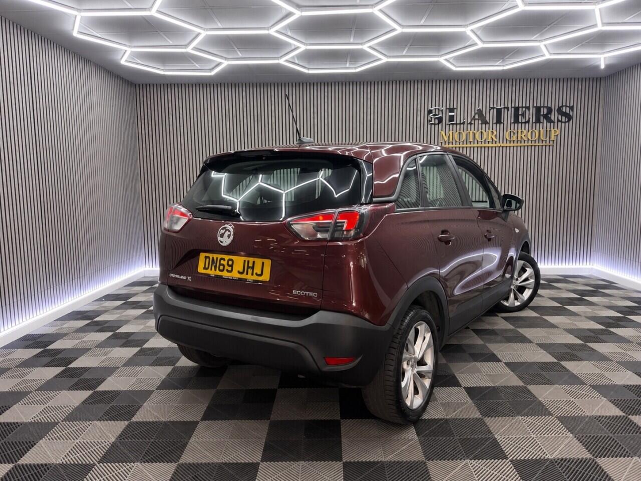 Vauxhall Crossland X view 21