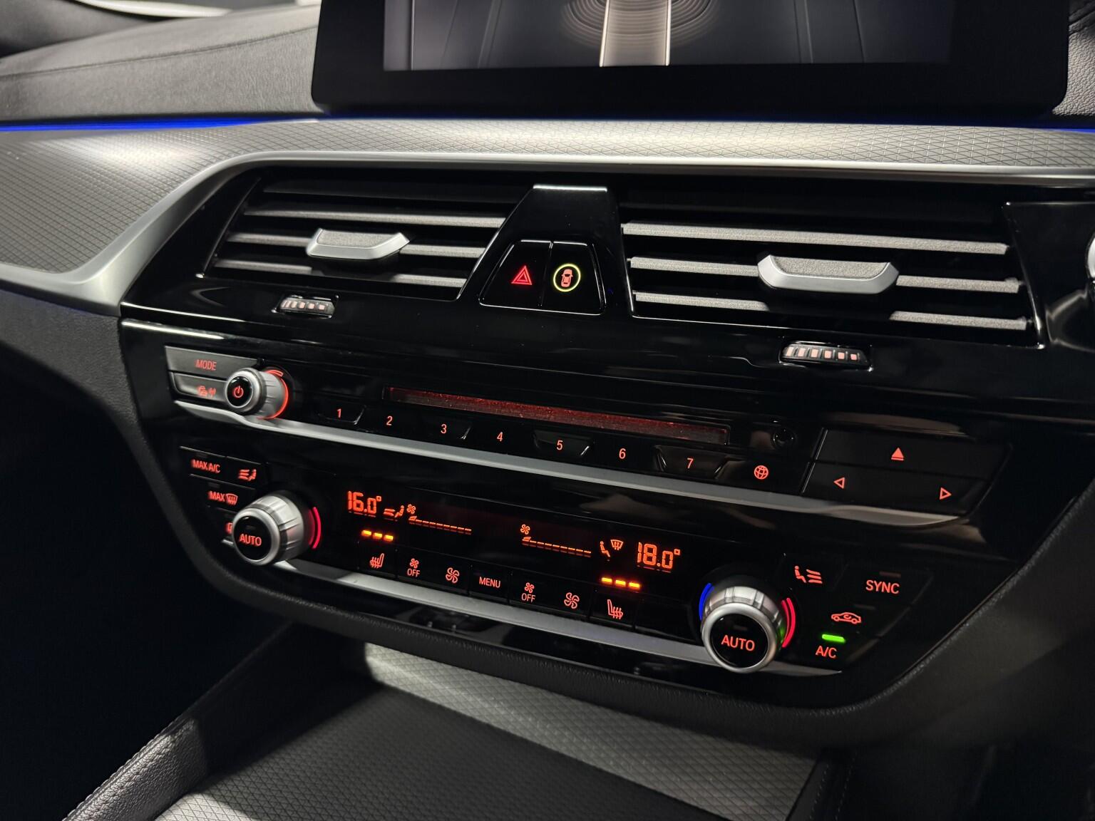 BMW 5 Series view 25
