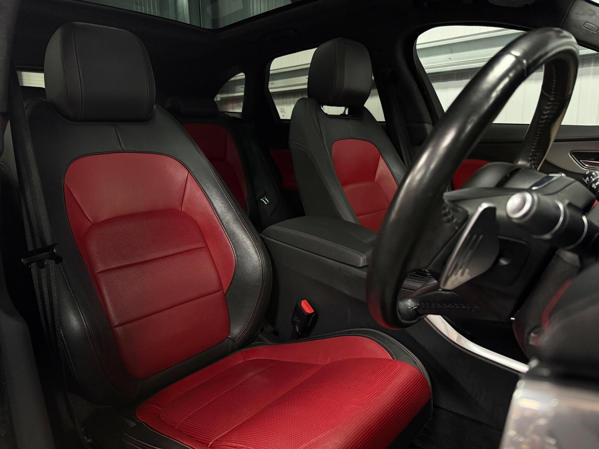 Jaguar F-Pace view 16