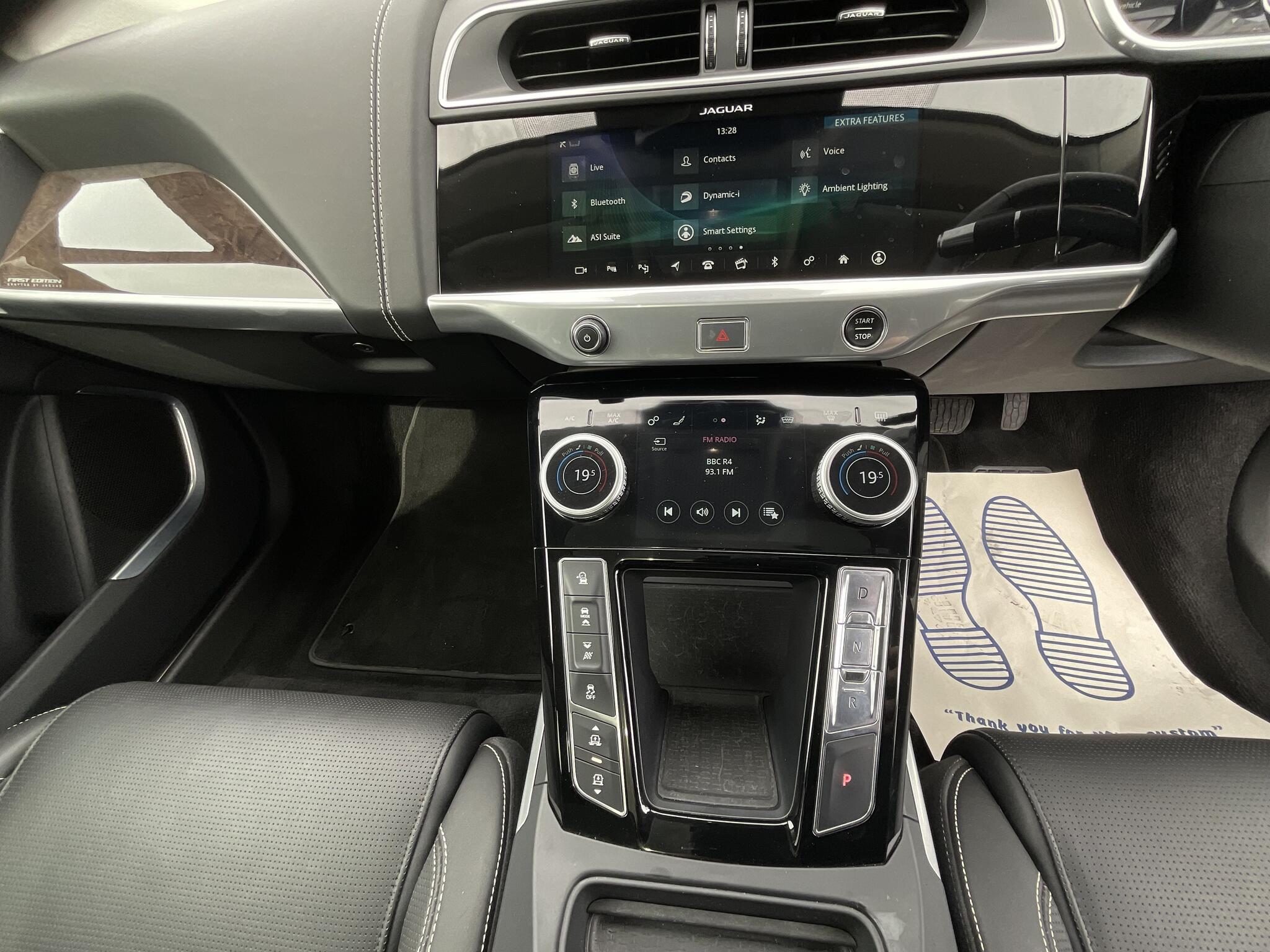Jaguar I-Pace view 29