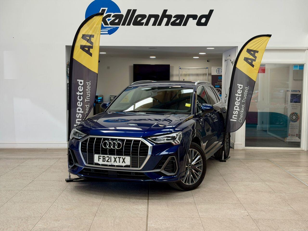 Audi Q3 main image