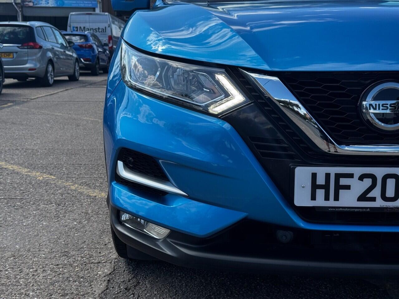 Nissan Qashqai view 18