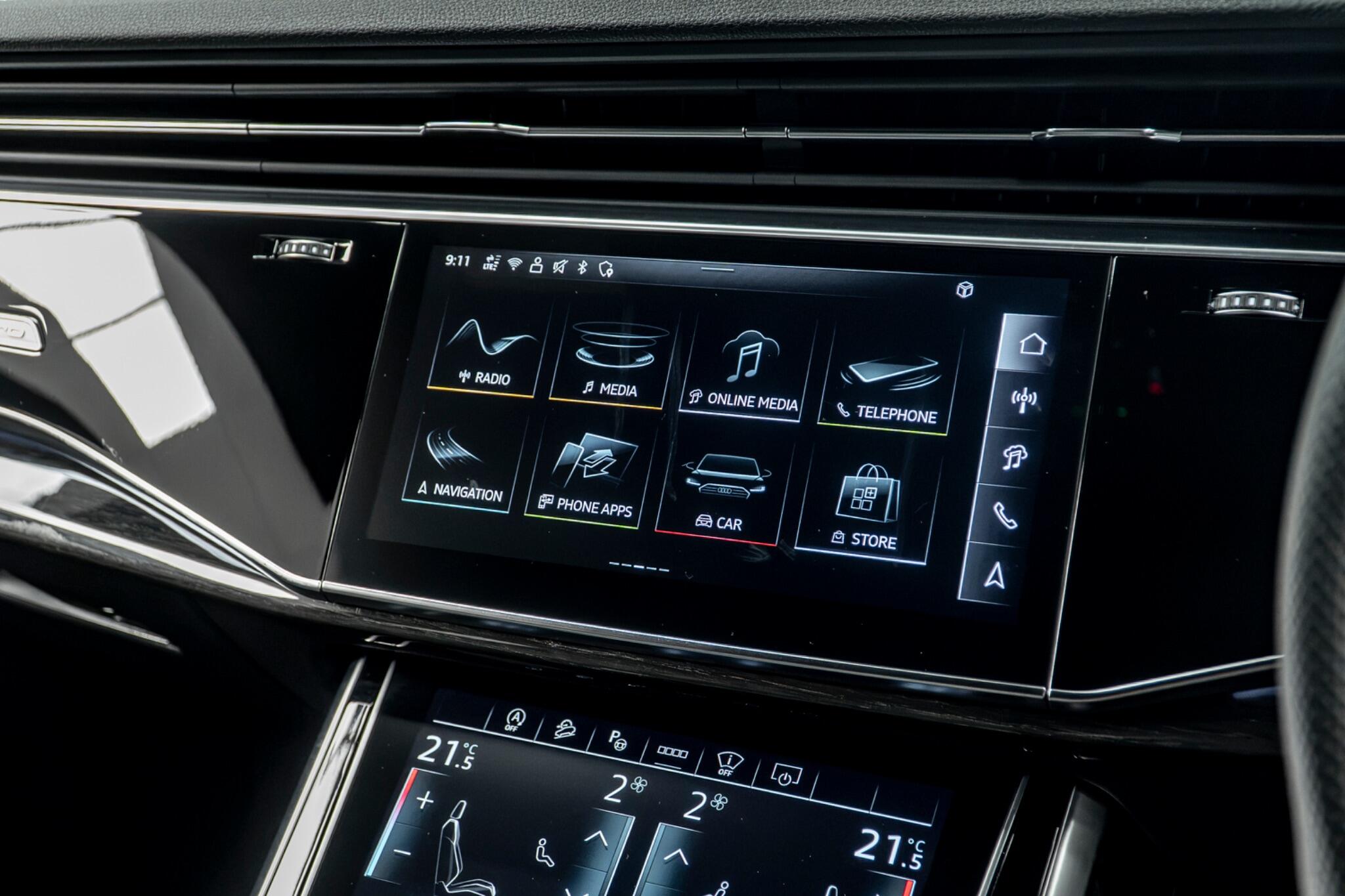 Audi SQ7 view 41