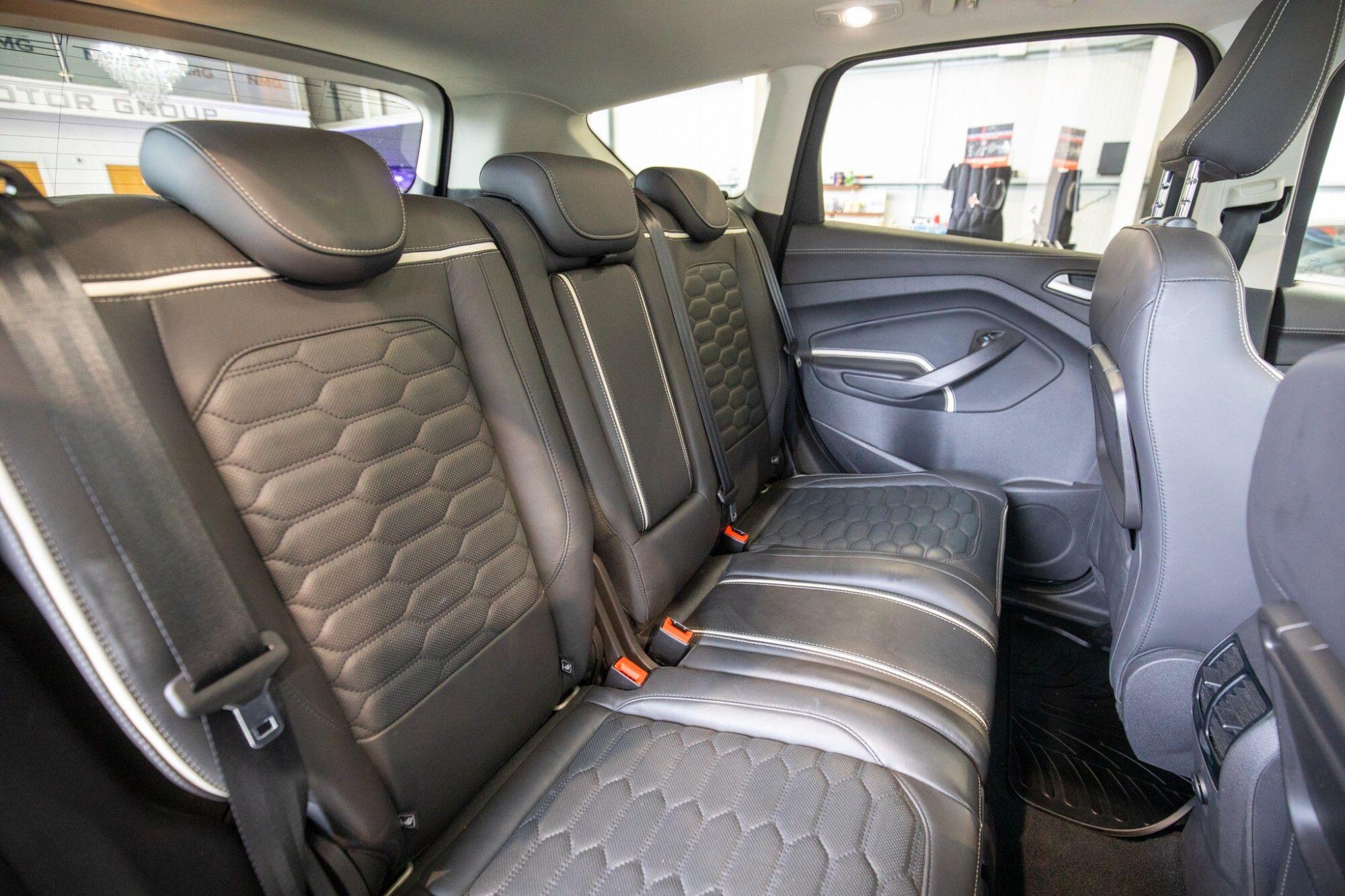 Ford Kuga view 11