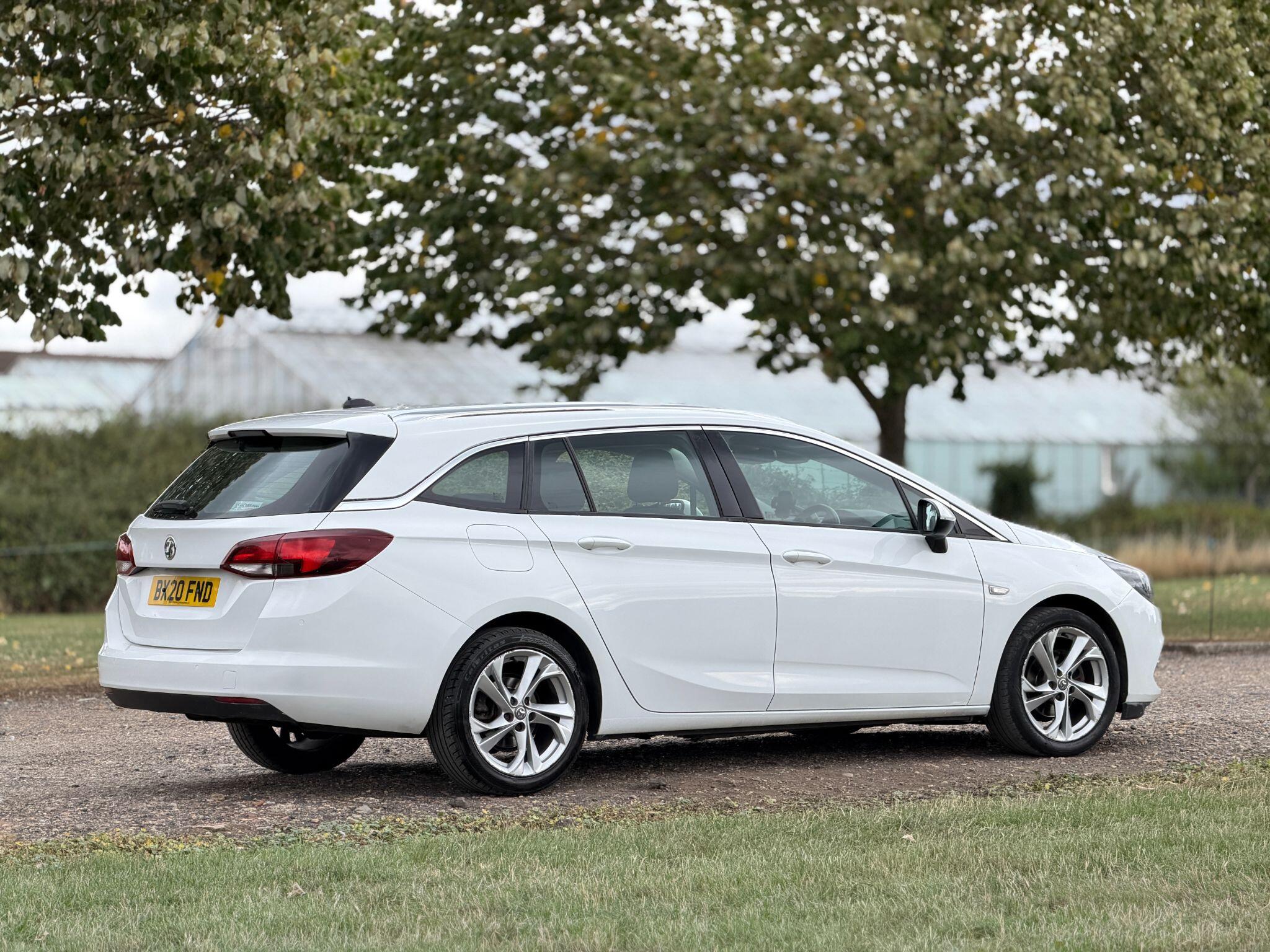 Vauxhall Astra view 6