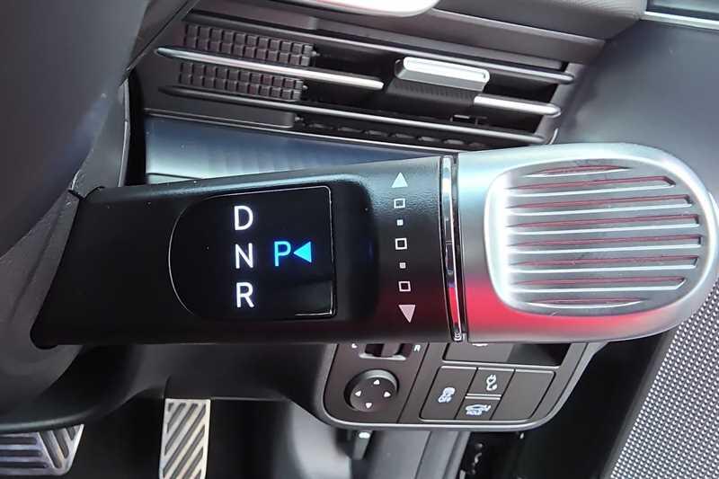 Hyundai Ioniq 6 view 32