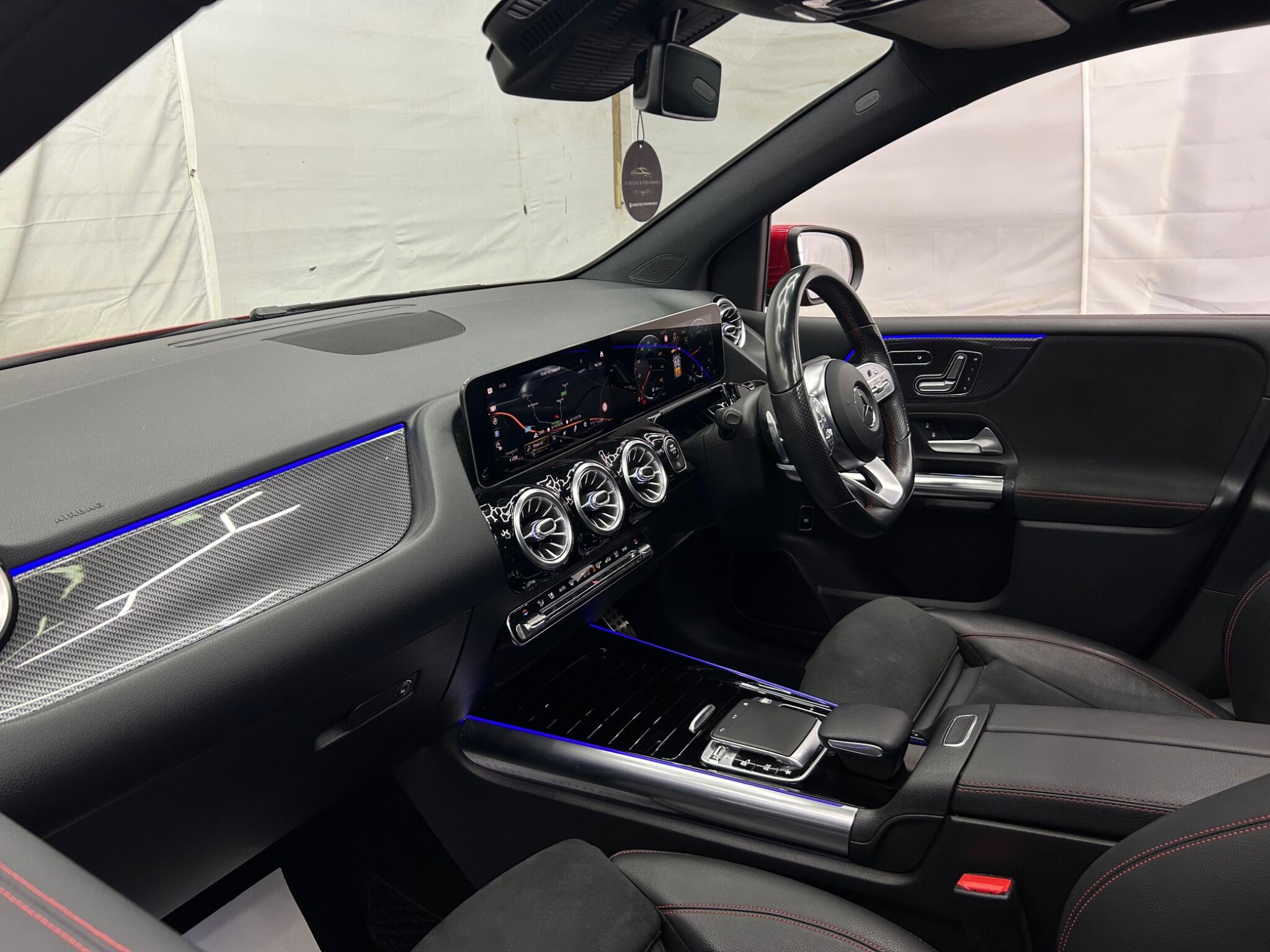 Mercedes-Benz B Class view 16