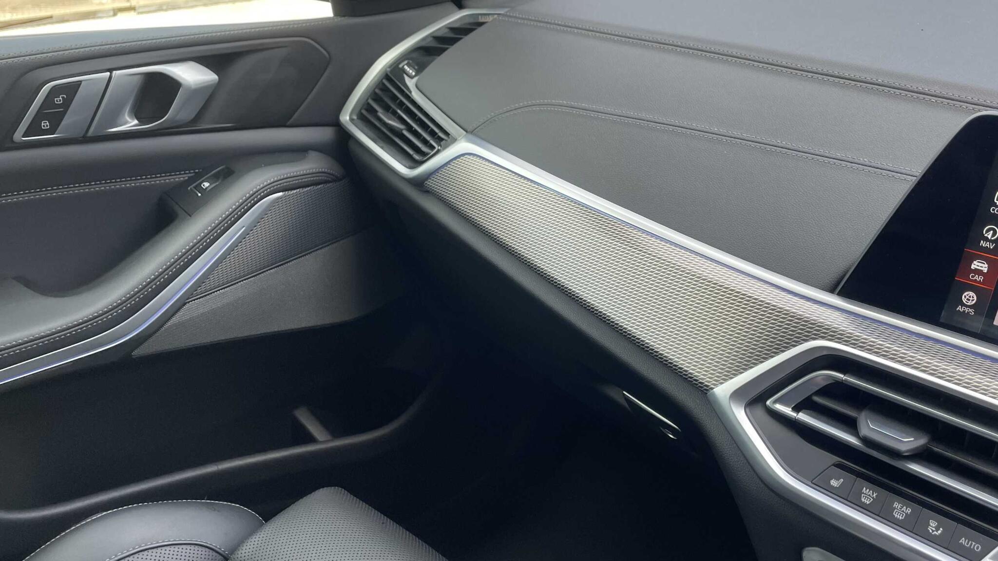 BMW X5 view 23