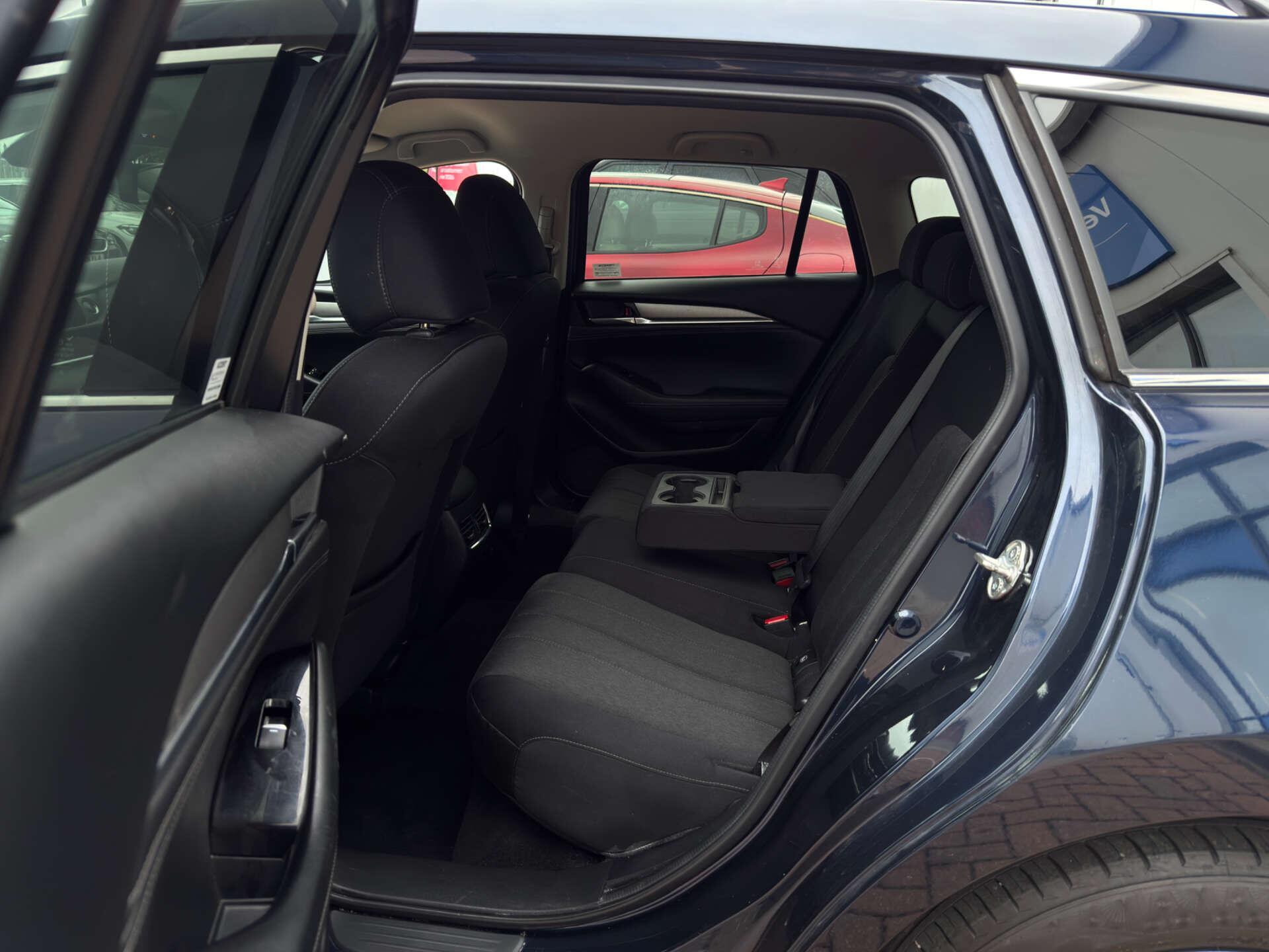 Mazda Skyactiv-G view 35