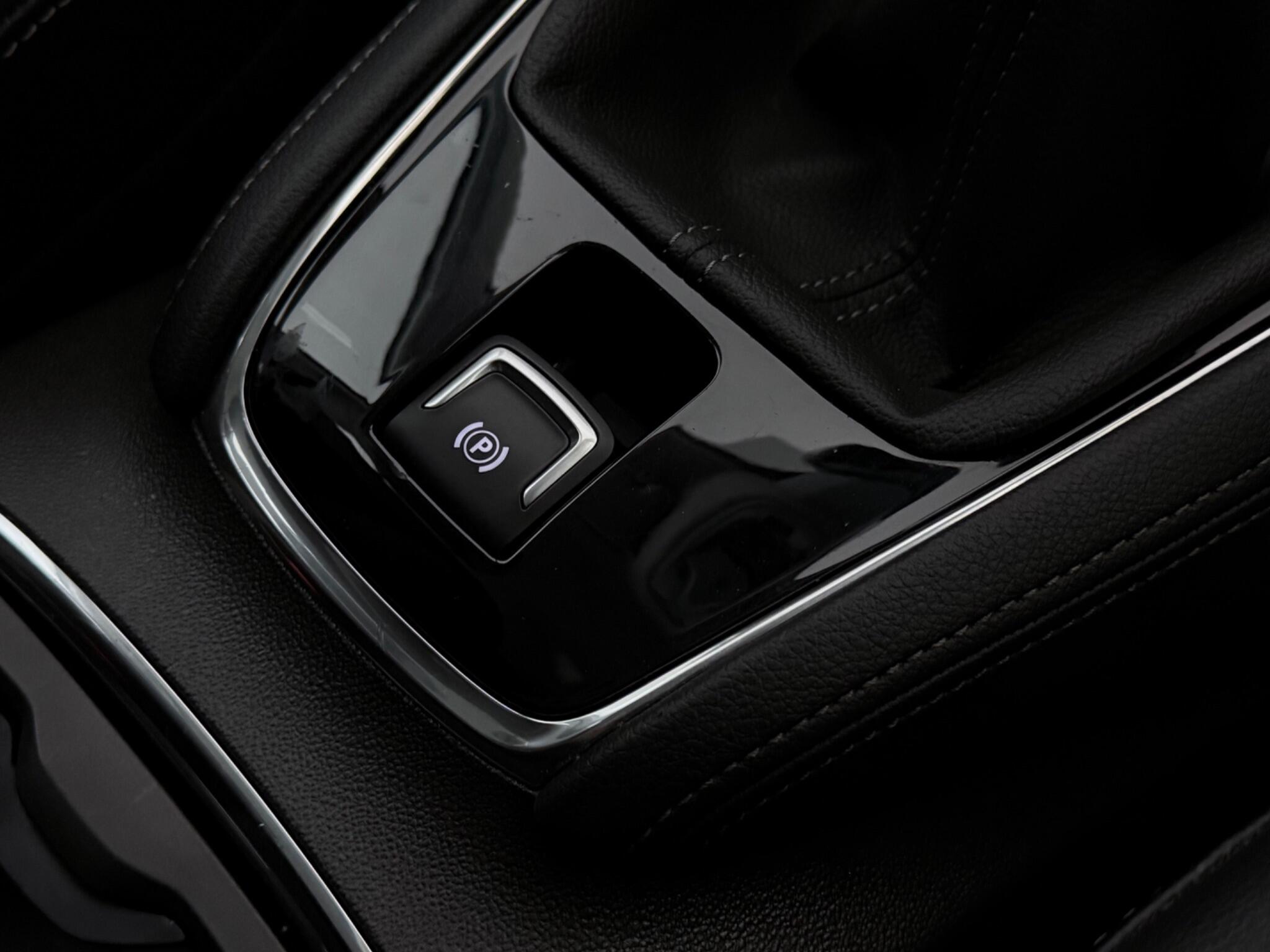 Vauxhall Grandland X view 23