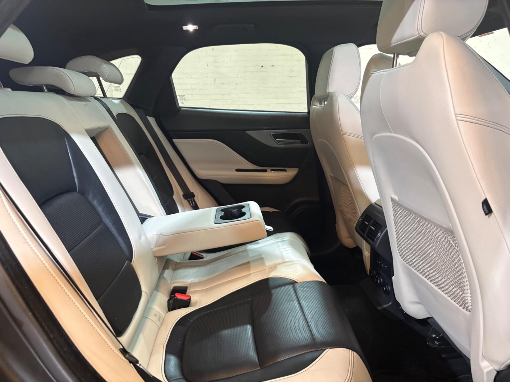 Jaguar F-Pace view 24