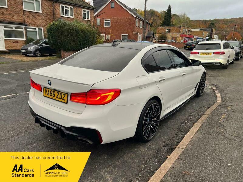 2017 BMW 5 Series image 16