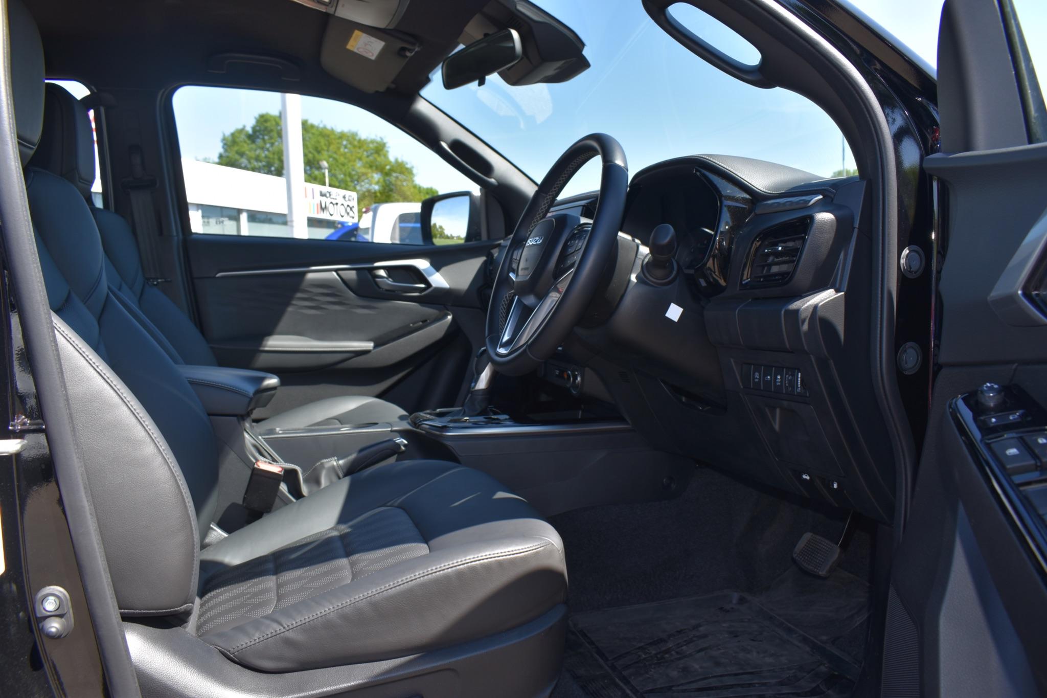 D-Max - 1.9 TD DL40 Auto 4WD Euro 6 (s/s) 4dr - Image 26
