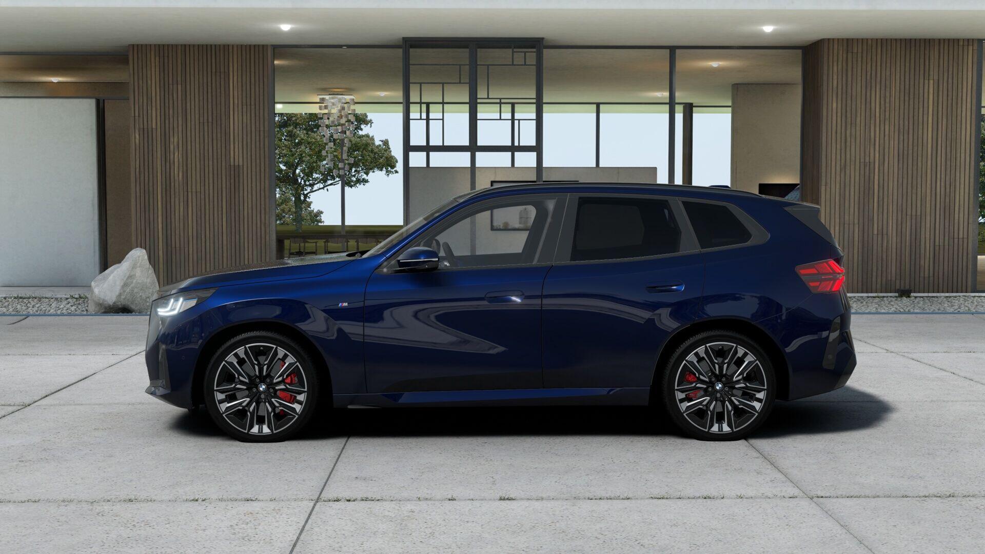 BMW X3 view 4