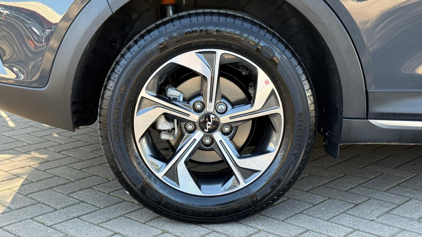 Kia XCeed view 14