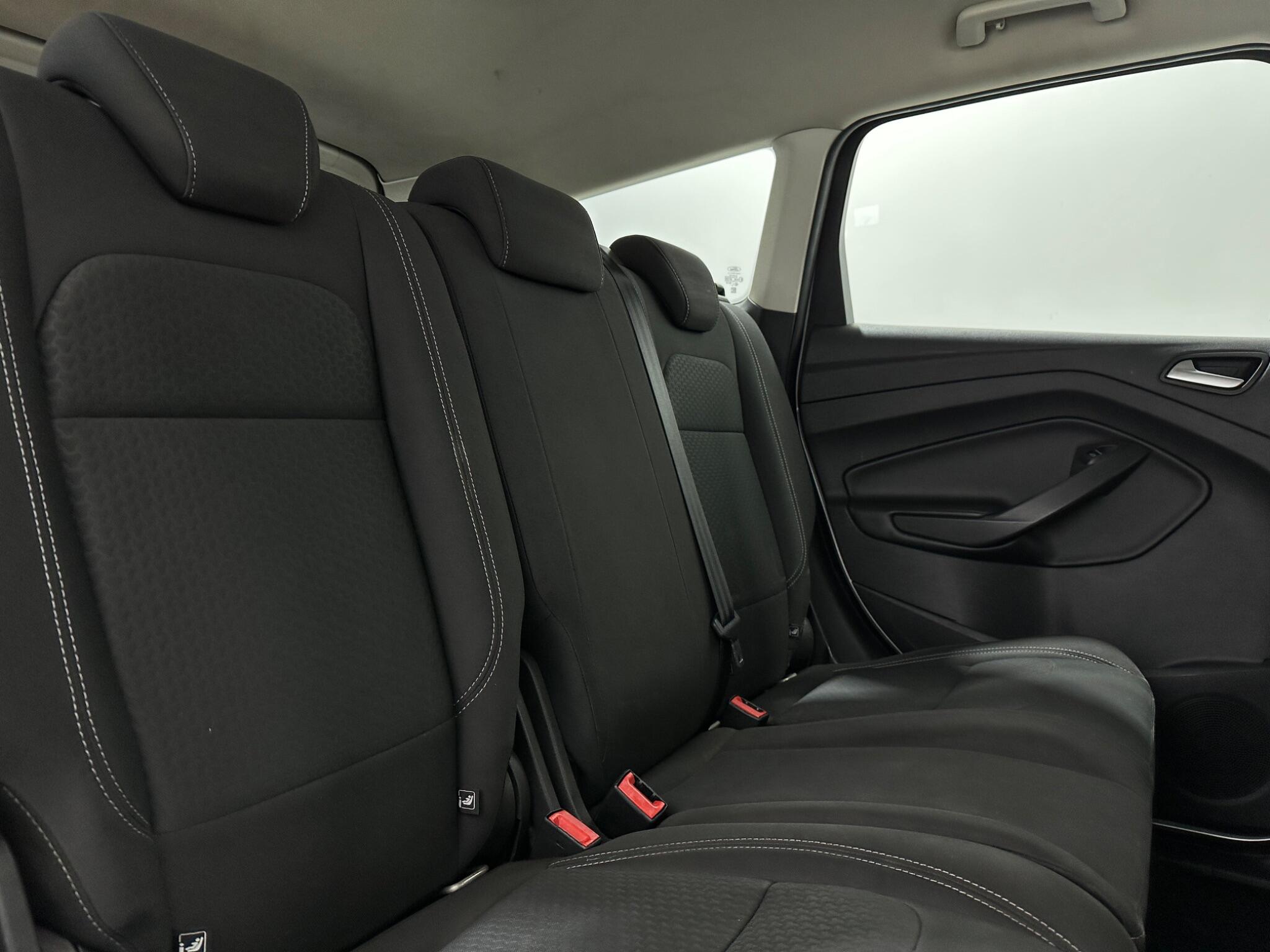 Ford Kuga view 41