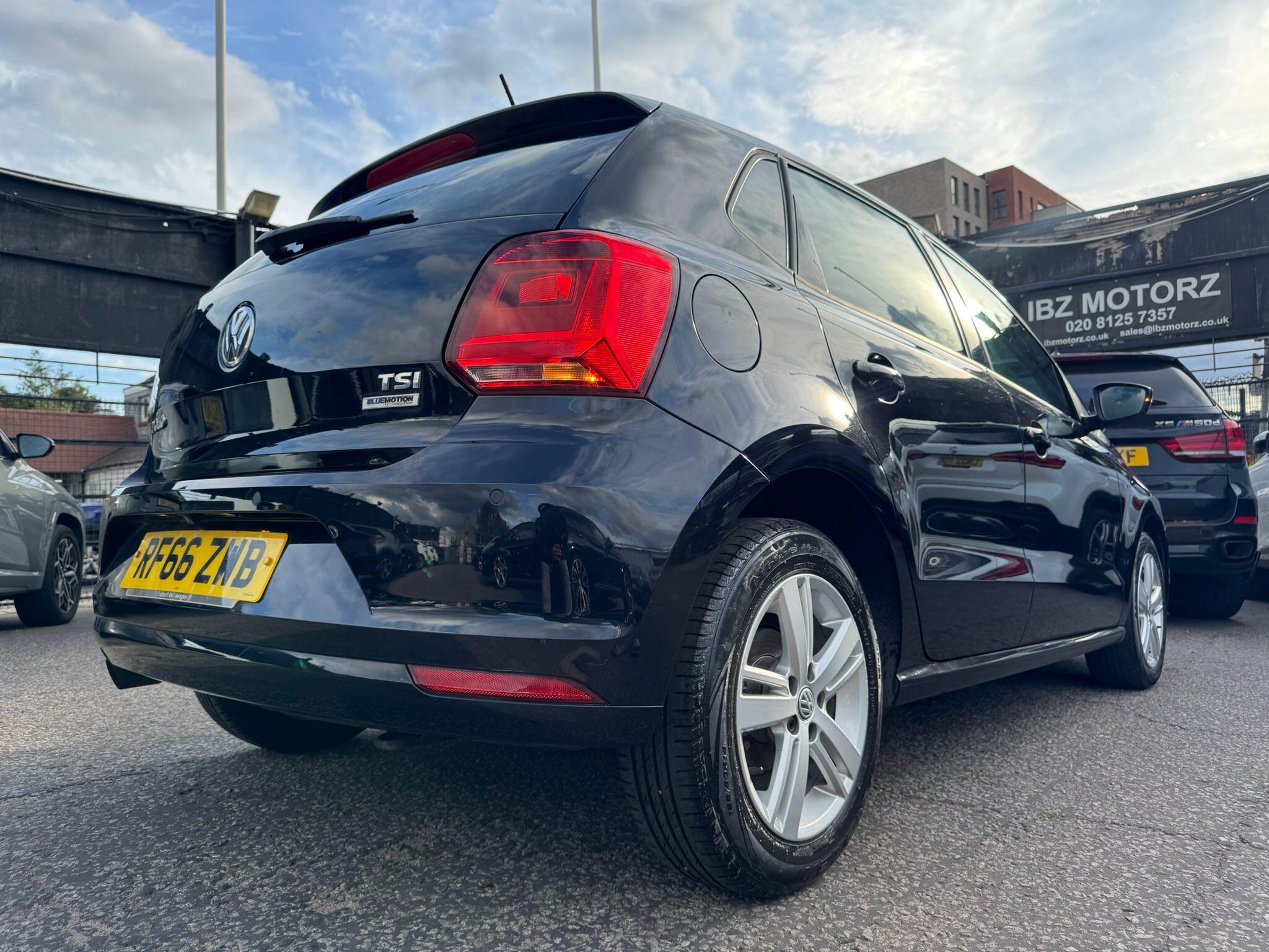 Volkswagen Polo view 26