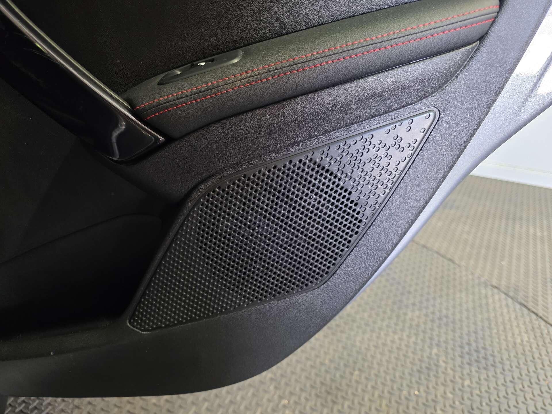Peugeot 2008 view 40