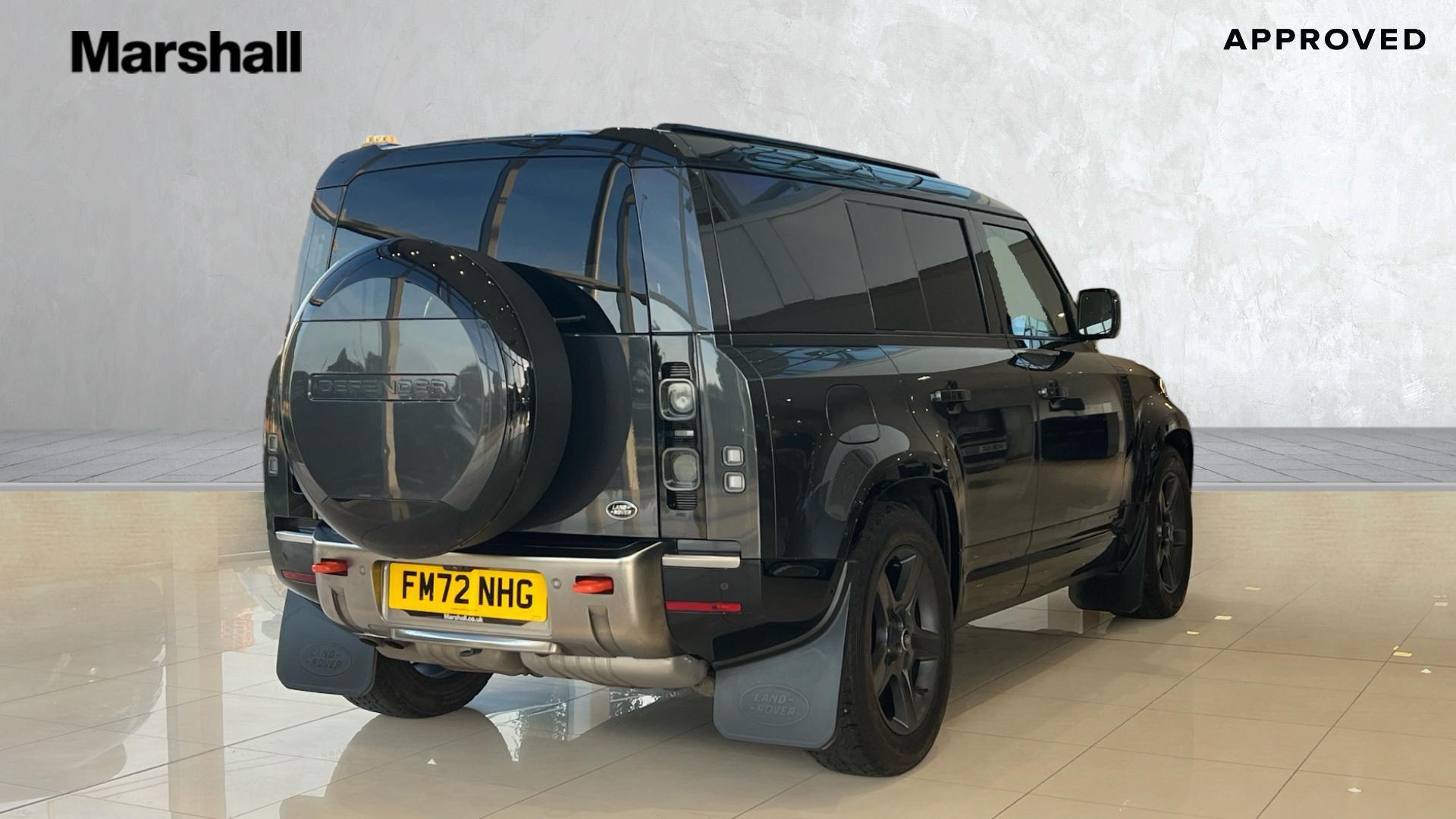 Land Rover Defender view 21