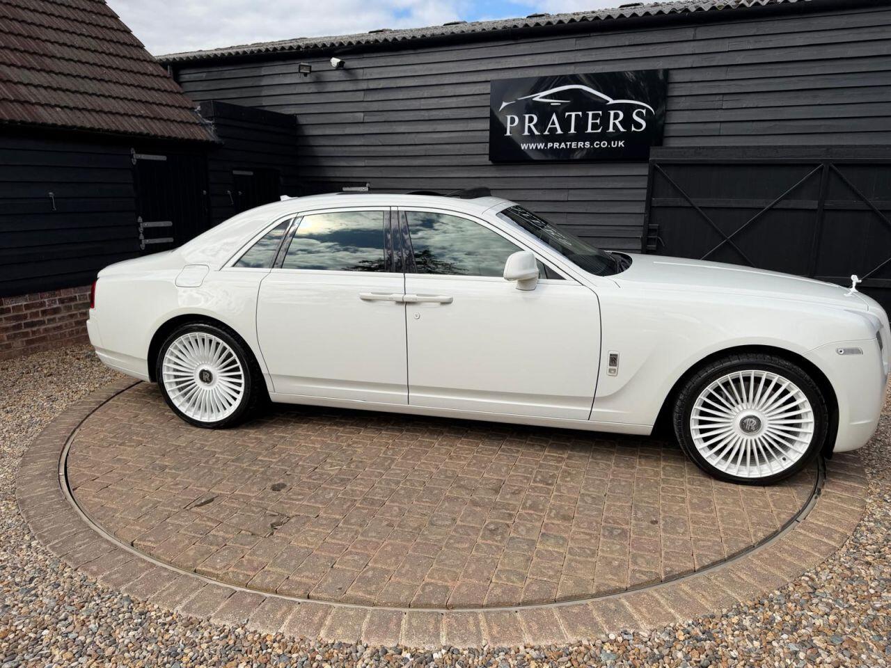 Rolls-Royce Ghost view 37