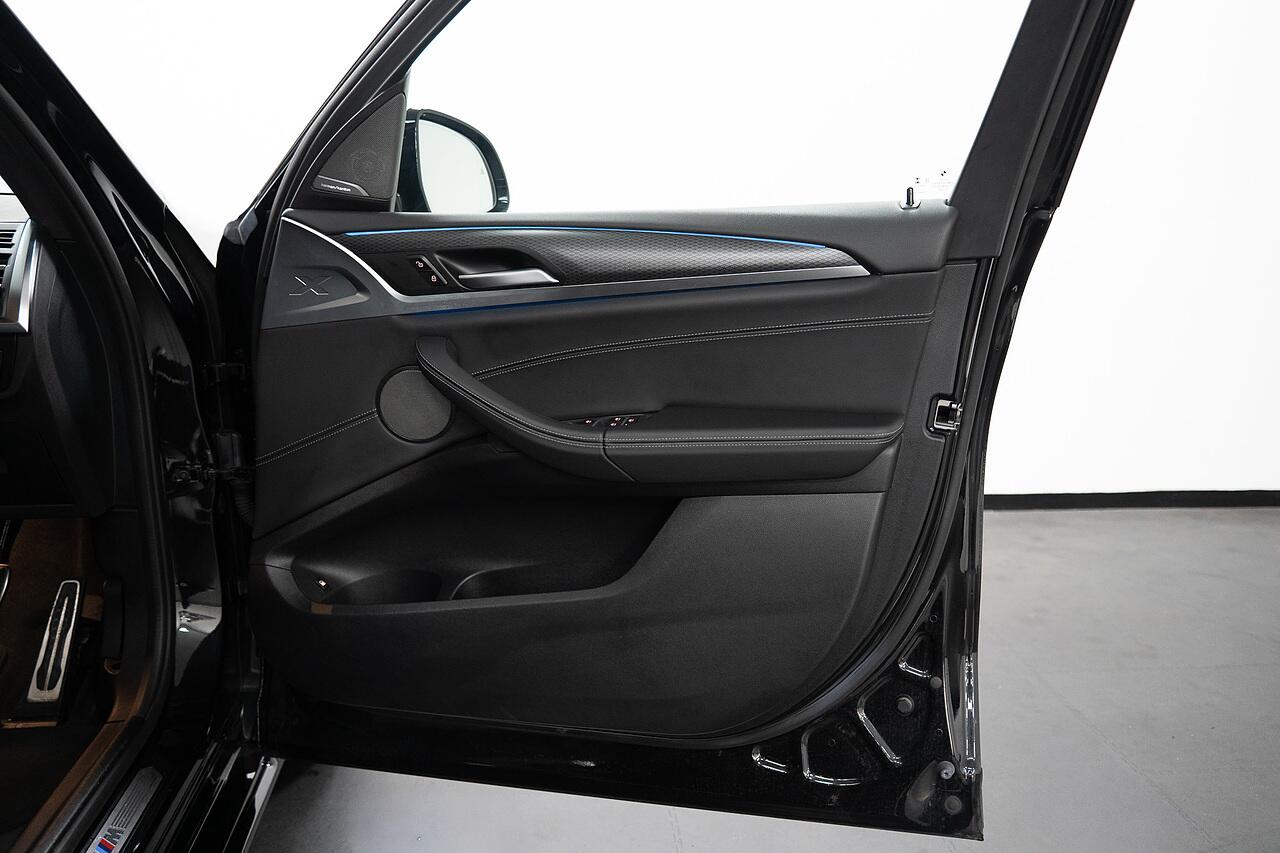 BMW X3 view 27