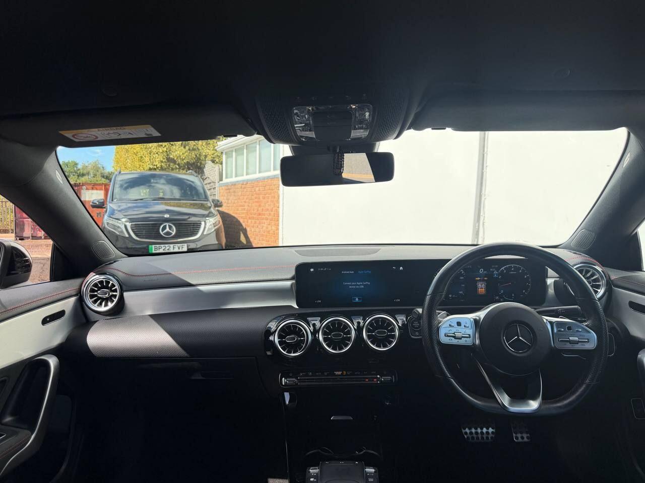 Mercedes-Benz Cla view 28